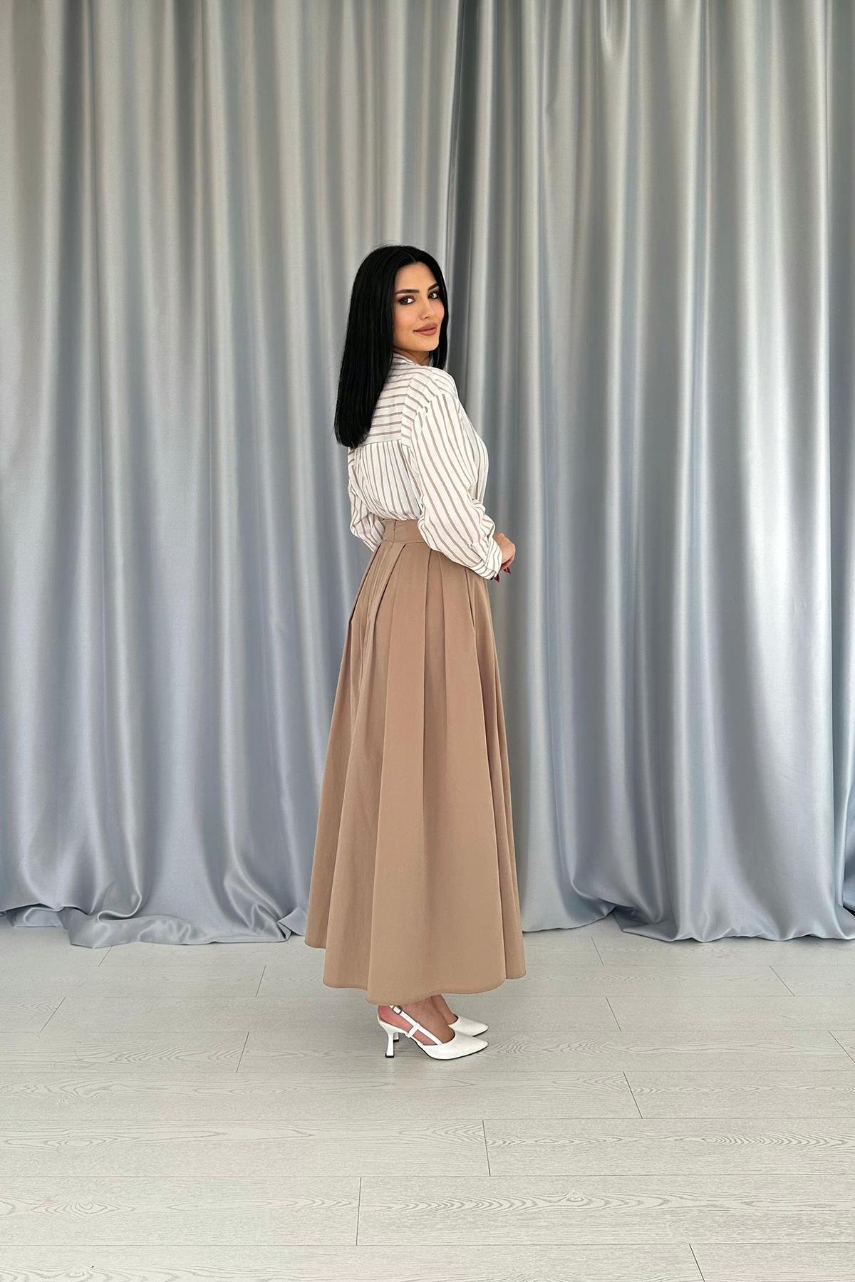 Toptan Camel Uzun Pileli Etek