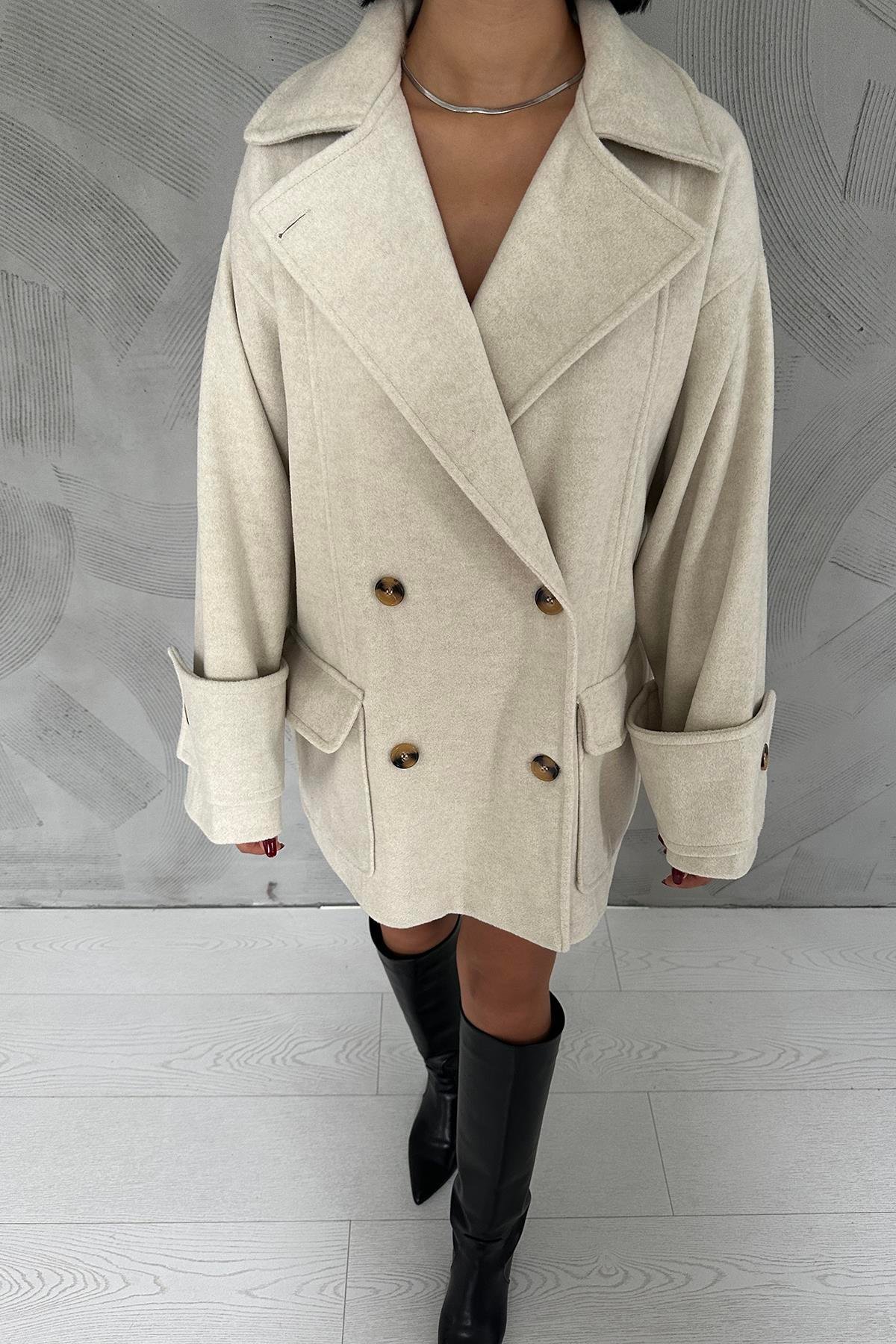 Ecru Buttoned Light Women'S Coat