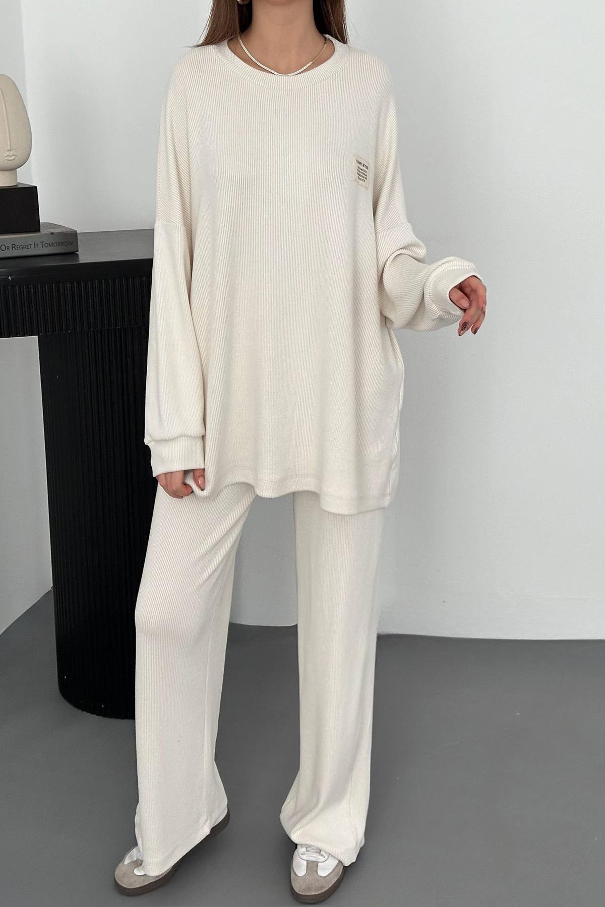 Toptan Ekru Klasik Fitilli Kazak ve Pantolon Takım