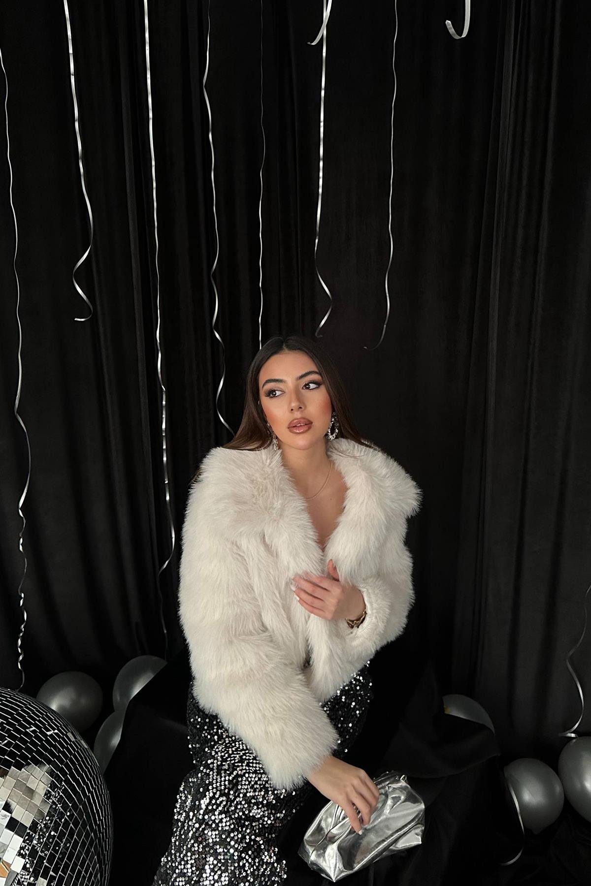 Wholesale Ecru Fur Short Coat