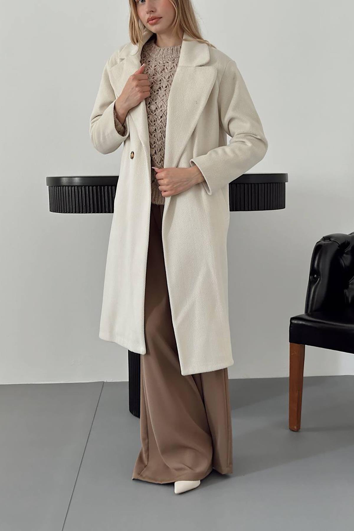 Toptan Ekru Uzun Kaban