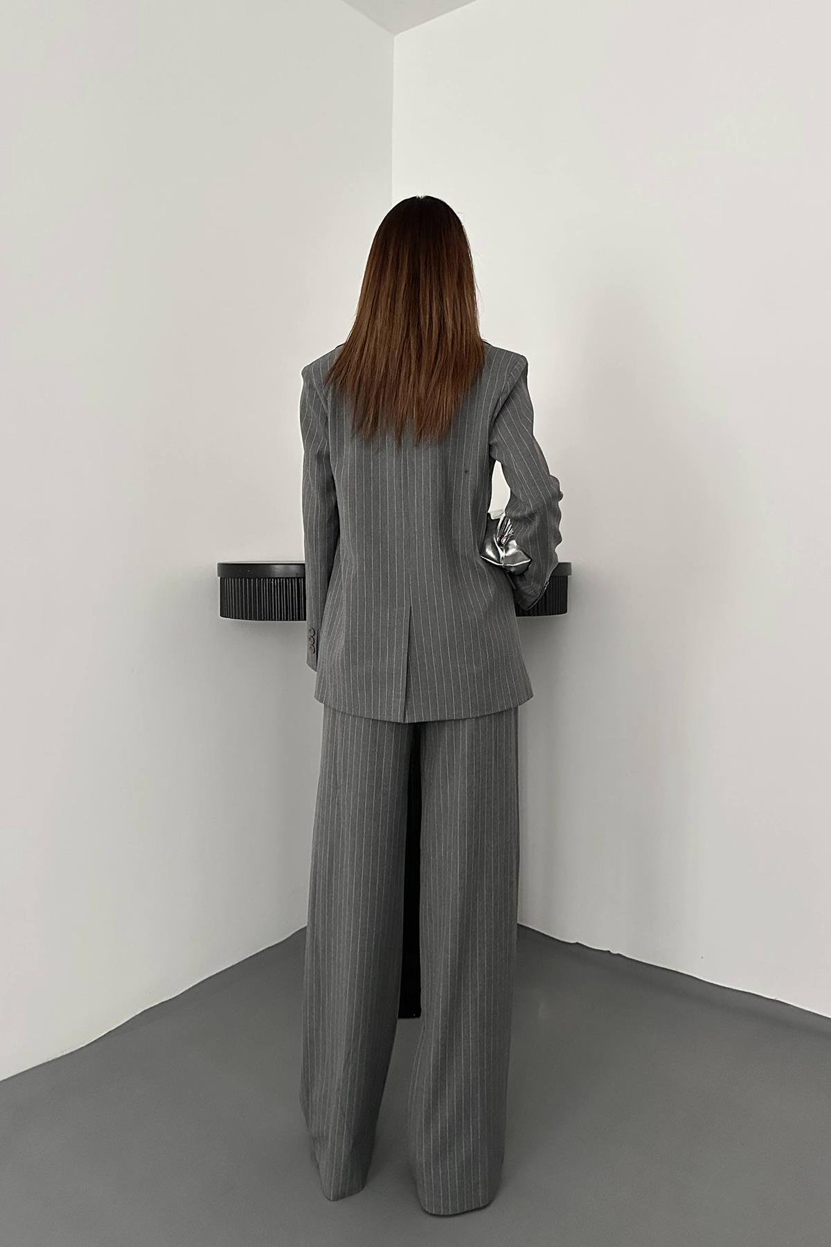 Toptan Gri Çizgili Ceket & Yelek ve Pantolon Takım