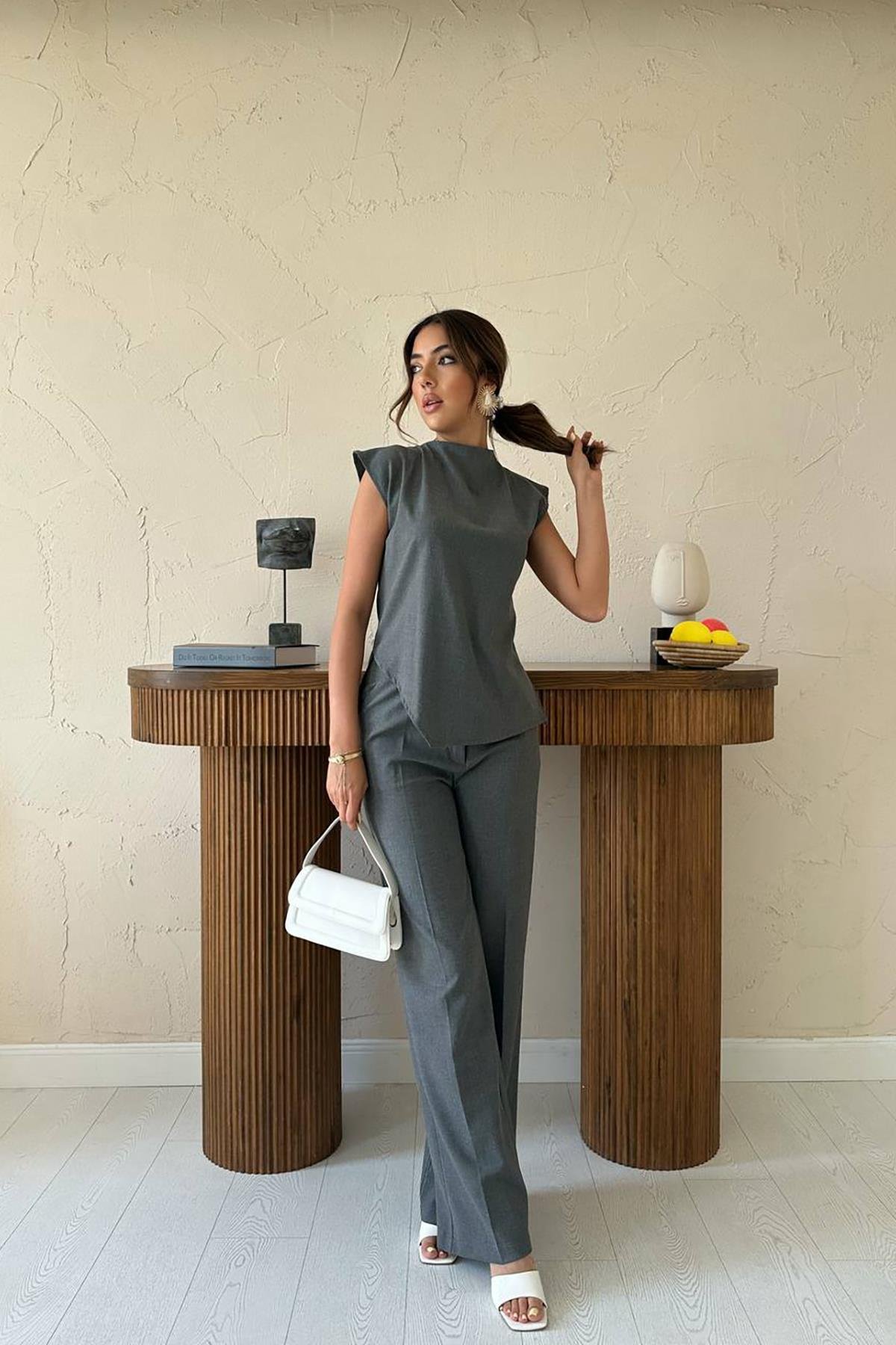 Toptan Gri Sıfır Kol Düğmeli Gömlek Takım