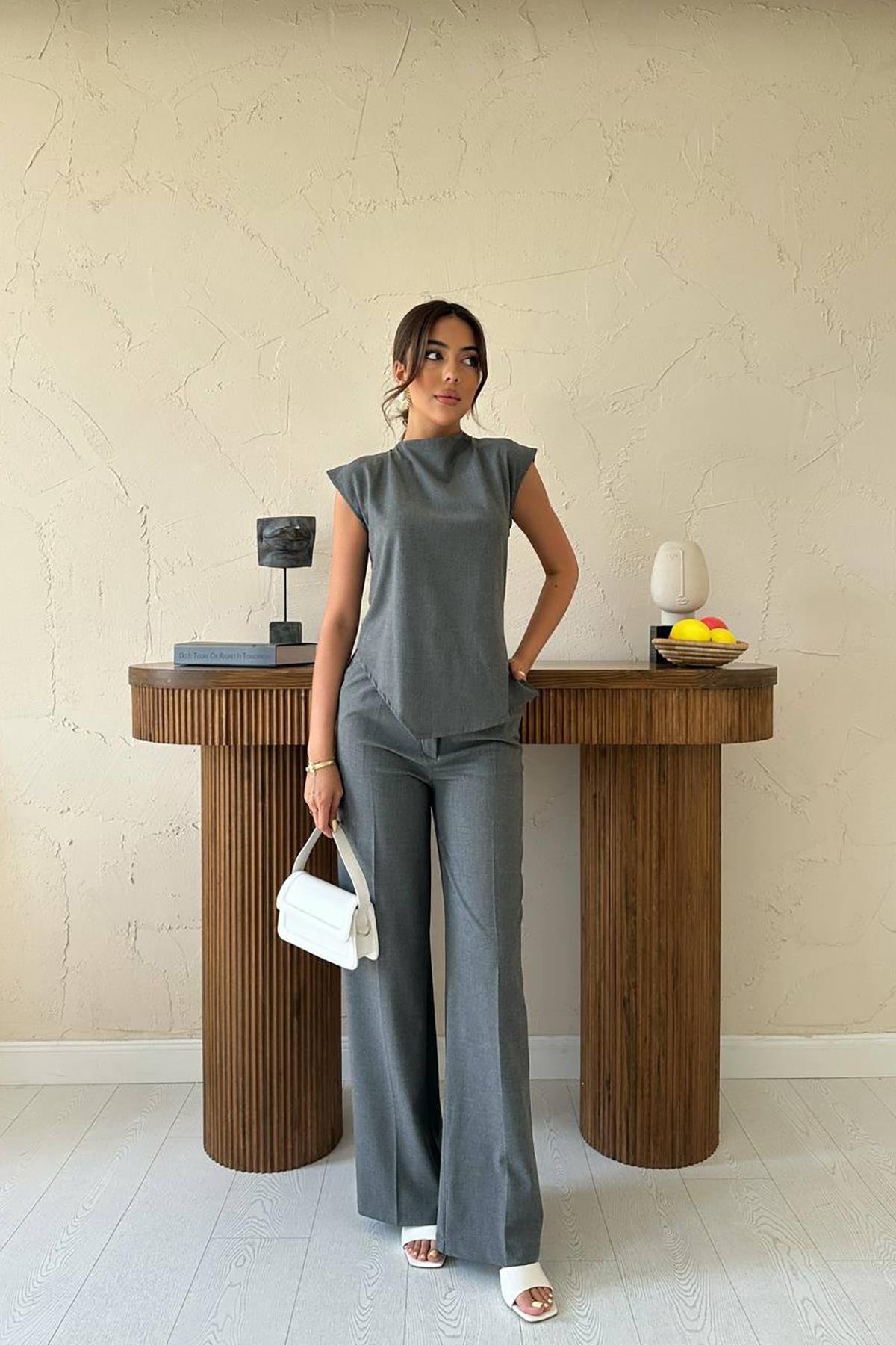 Toptan Gri Sıfır Kol Düğmeli Gömlek Takım