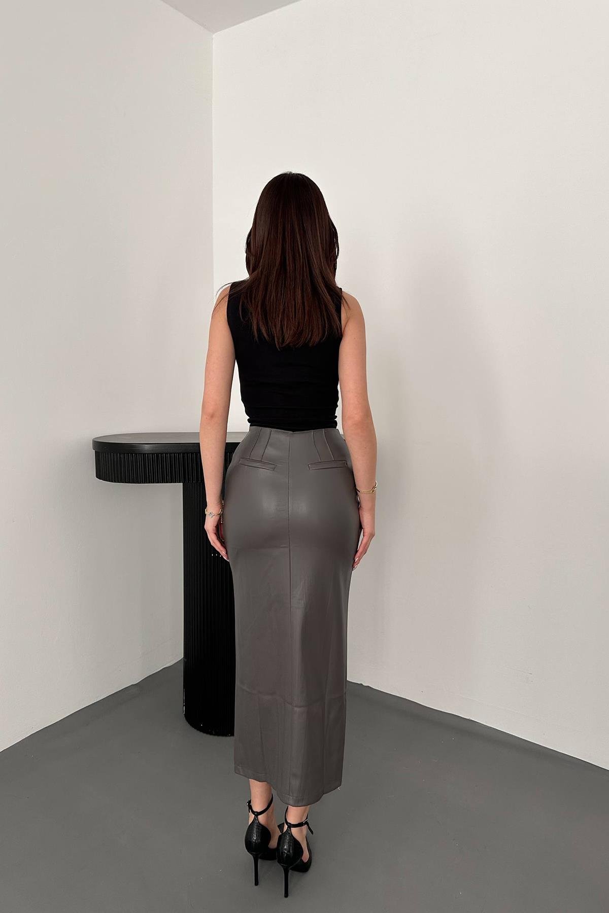 Toptan Gri Yırtmaçlı Süs Patlı Etek