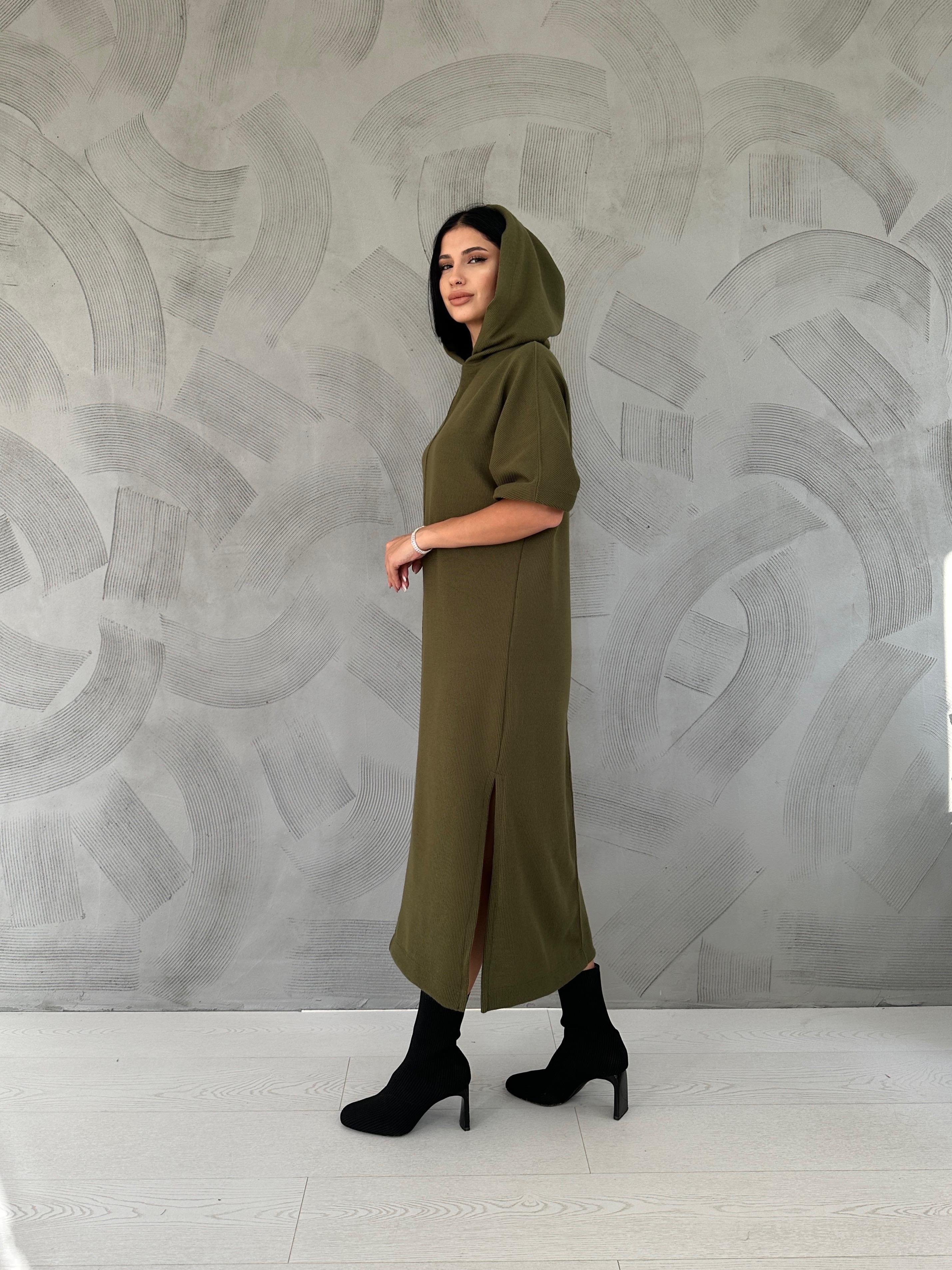 Haki Akrilik Kapüşonlu Elbise