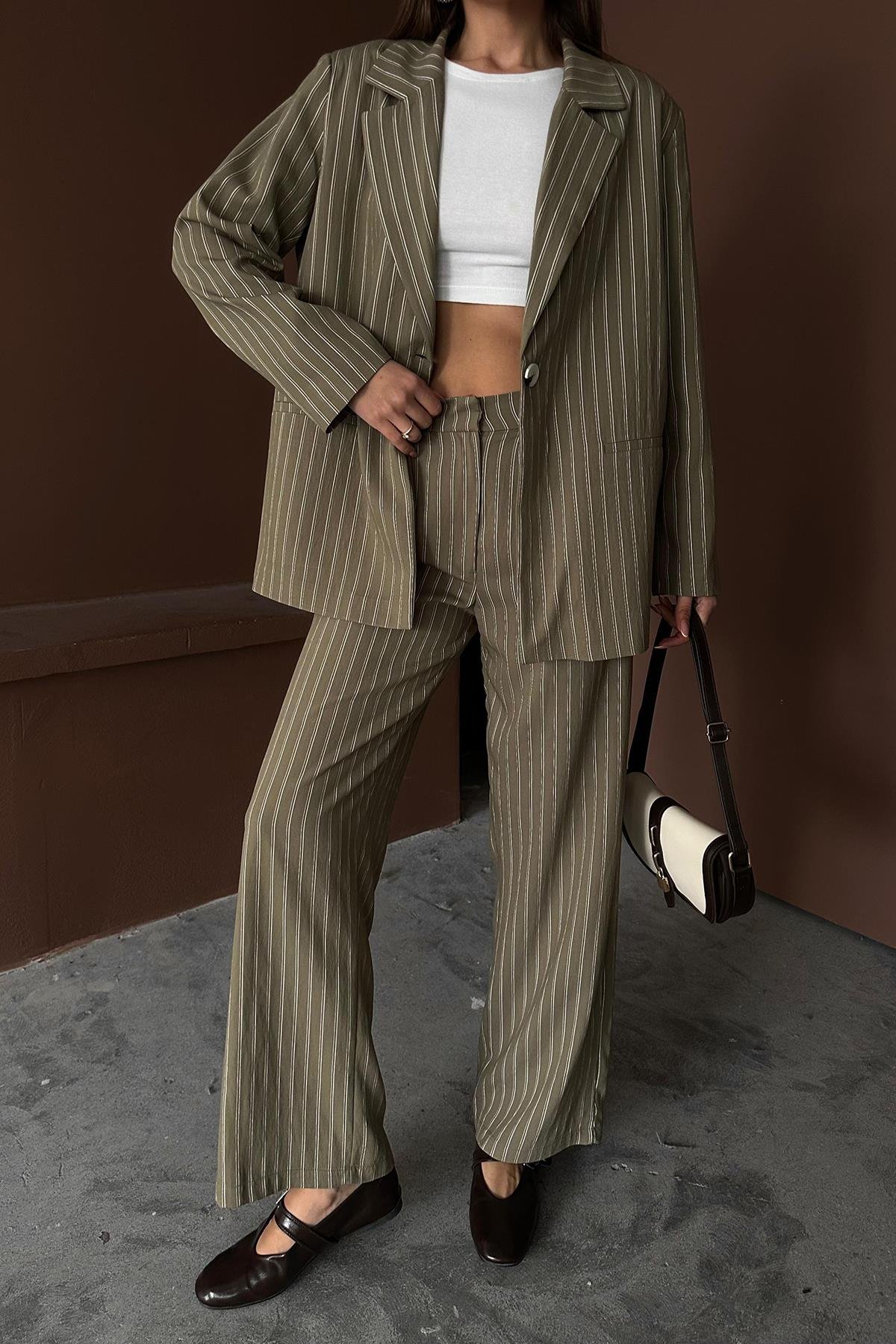 Toptan Haki Çizgili Ceket Ve Pantolon Takım
