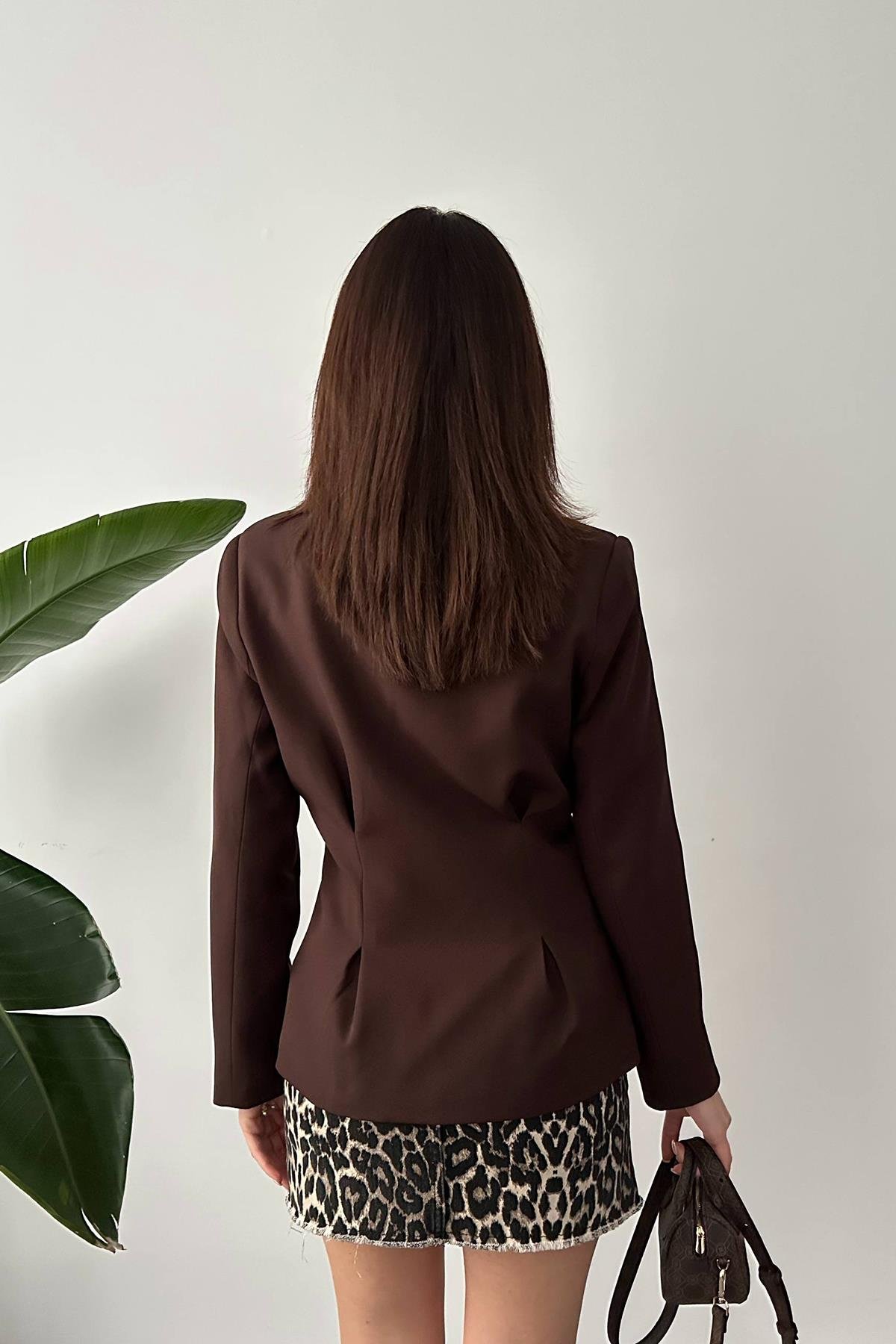 Toptan Kahverengi 2 Düğmeli Pileli Ceket