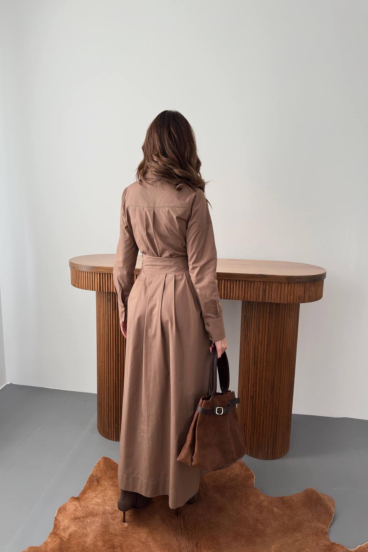 Toptan Kahverengi Düğmeli Poplin Elbise