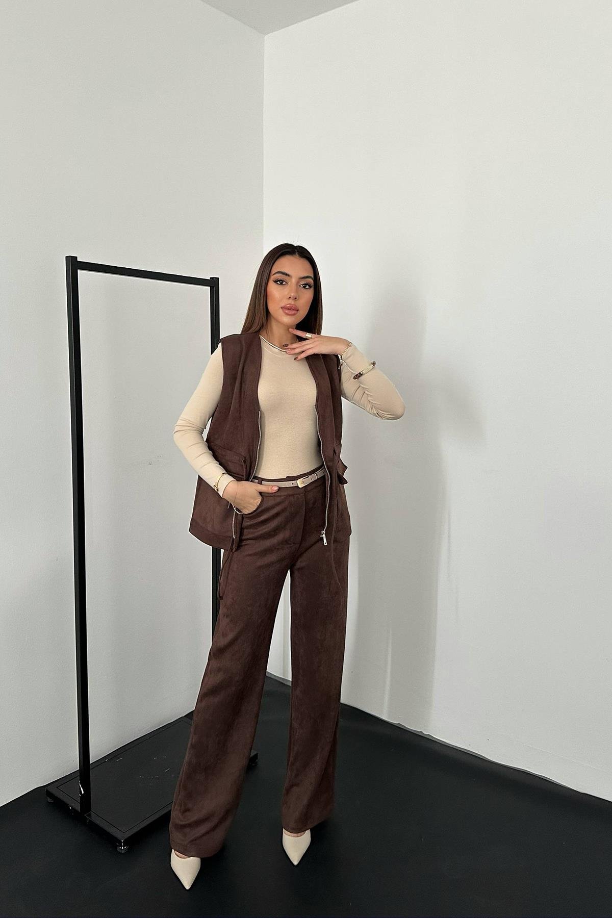 Toptan Kahverengi Süet Yelek Pantolon Takım