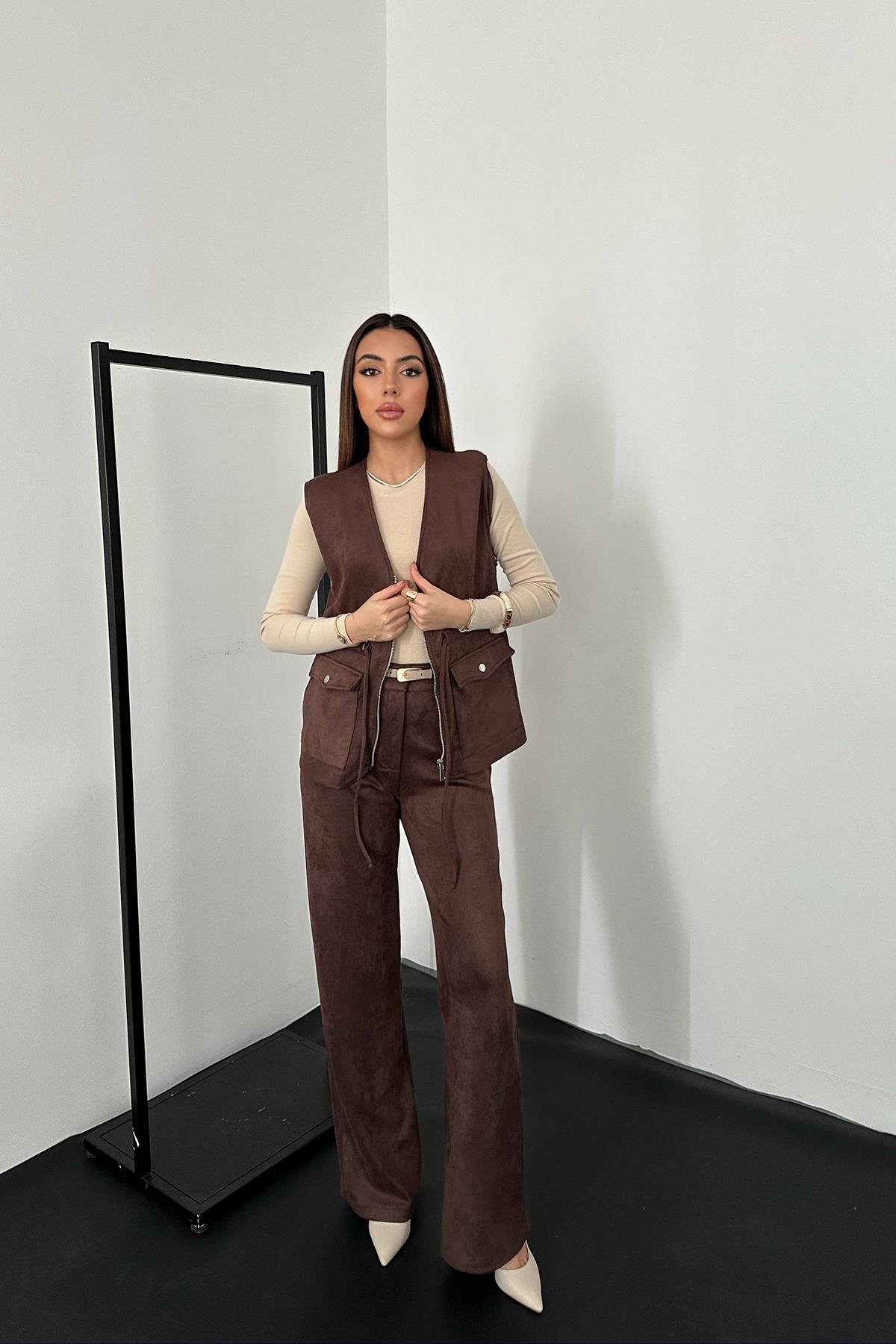 Toptan Kahverengi Süet Yelek Pantolon Takım