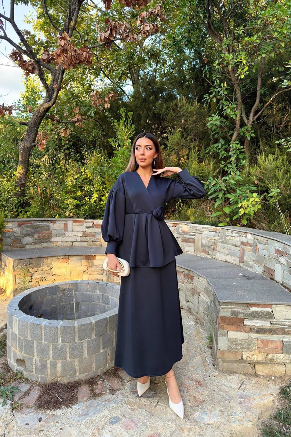 Toptan Lacivert Gül Detaylı Takım