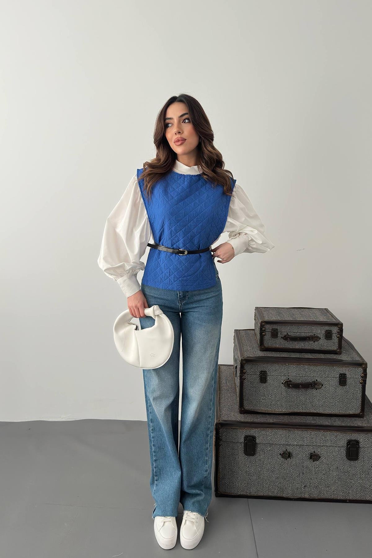 Toptan Mavi Kemerli Gömlek ve Panço Takım