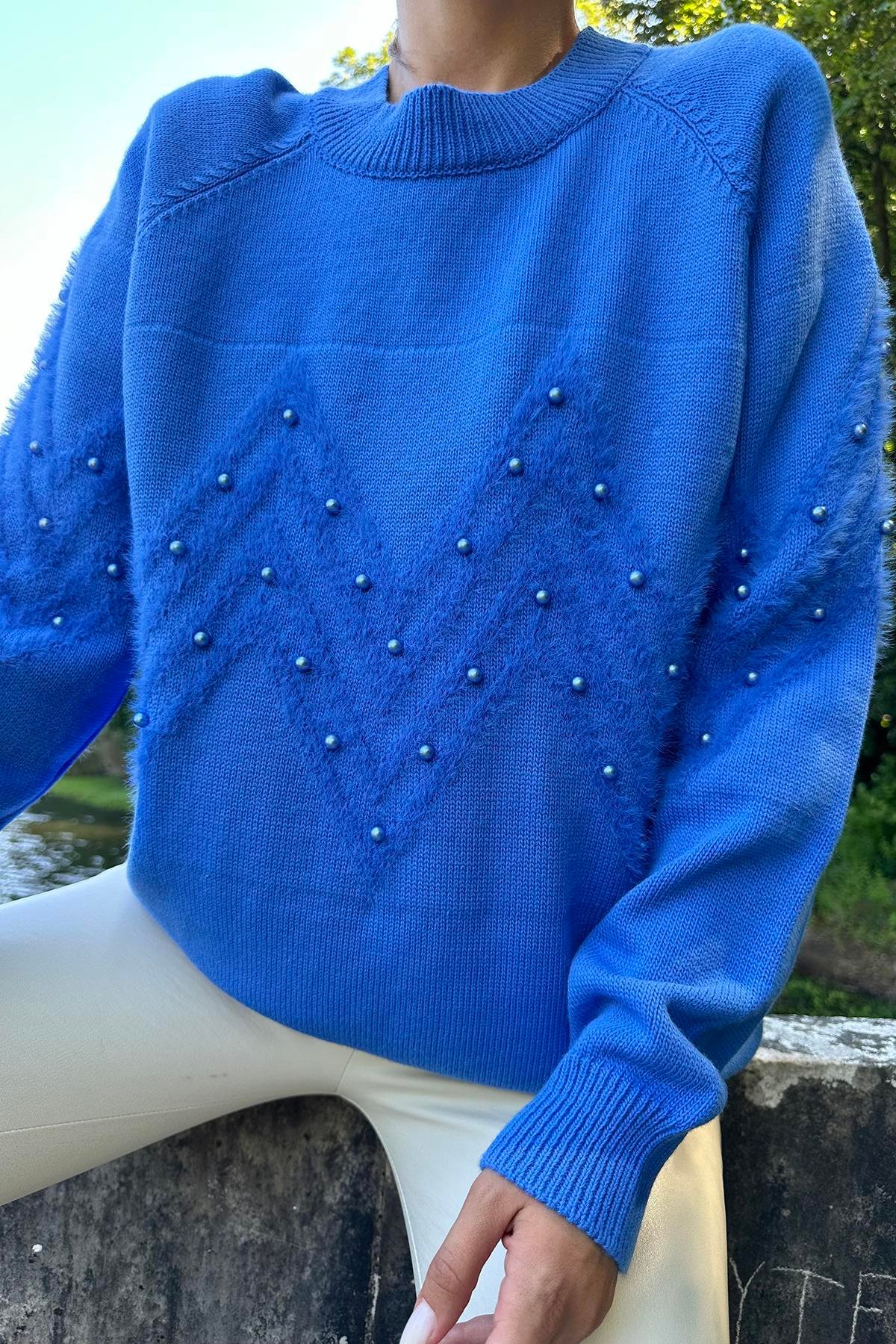 Toptan Mavi Zikzak Boncuklu Triko Kazak