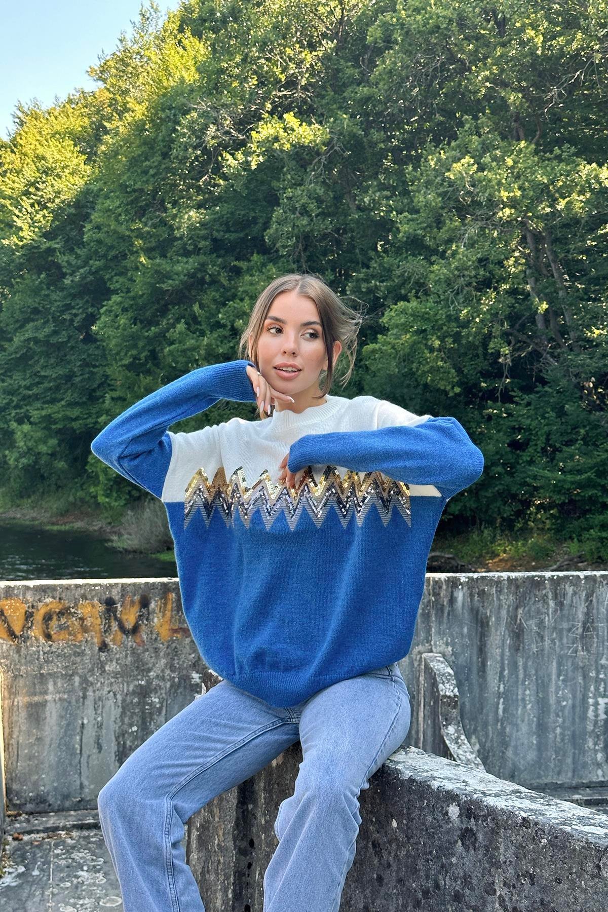 Toptan Mavi Zikzak Desenli Triko Kazak