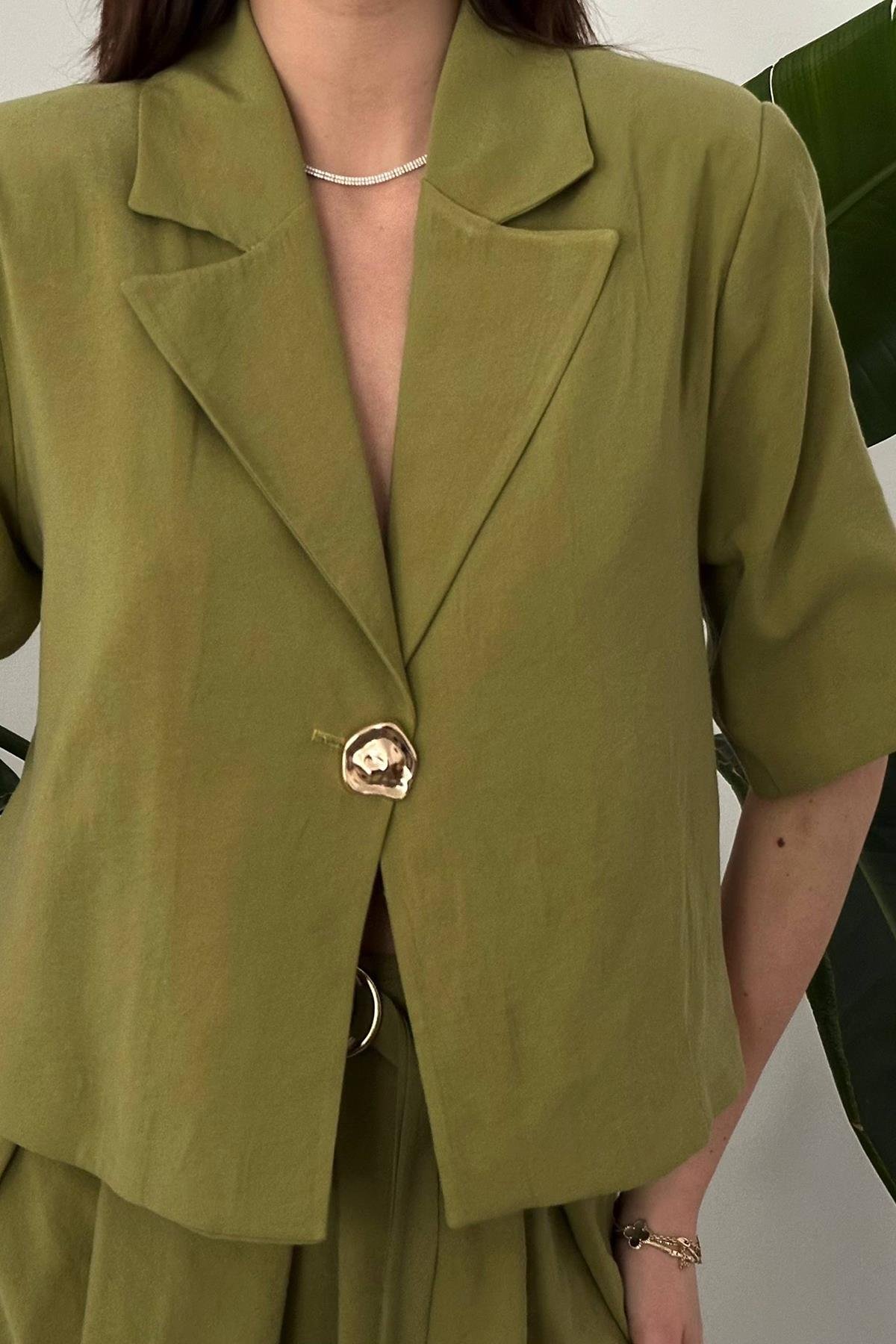 Toptan OLİVE Tek Düğmeli Kısa Ceket Ve Etek Takım