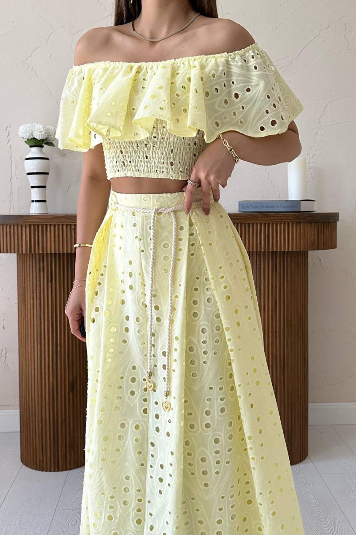 Toptan Sarı Gipeli Bluz Etek Takım