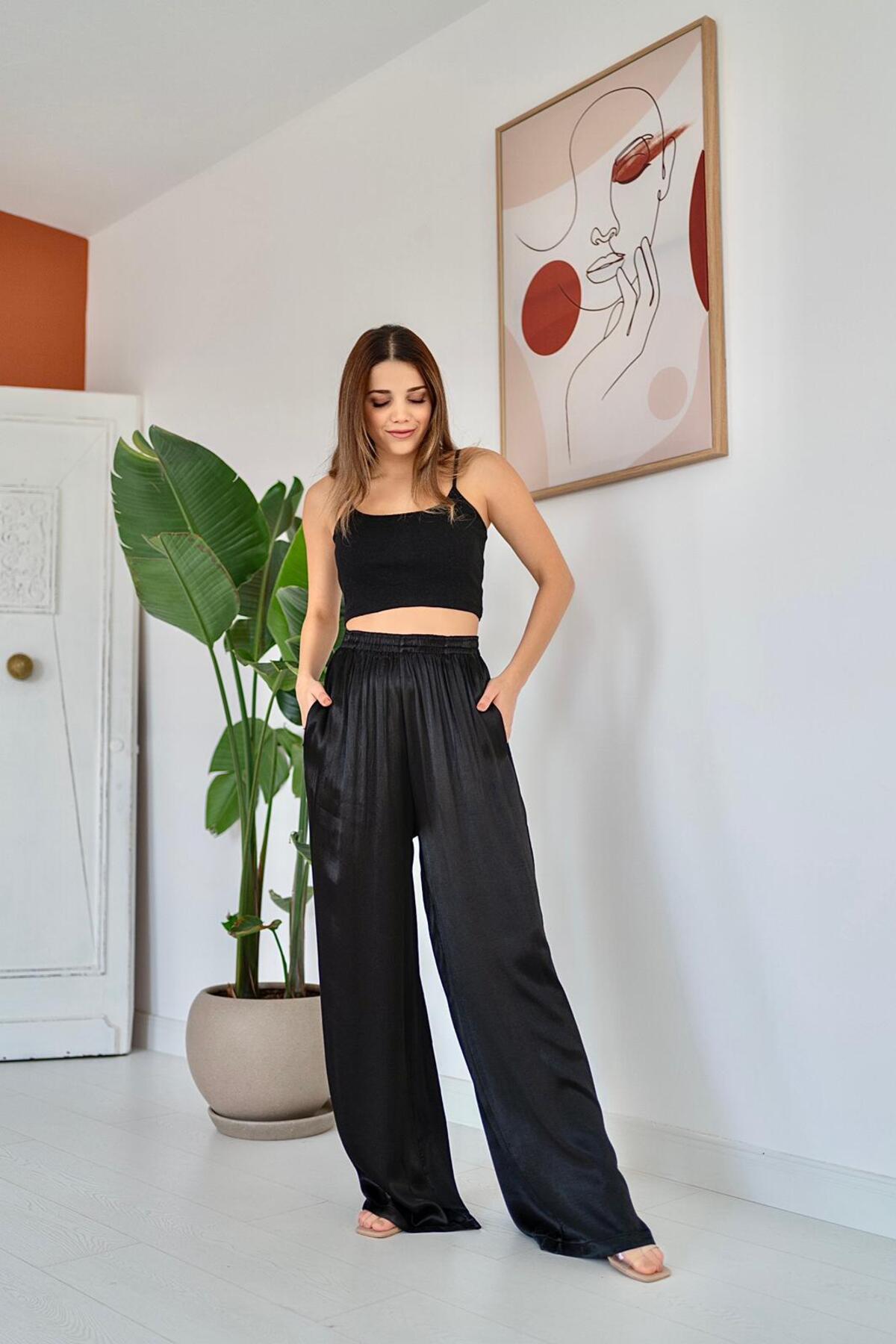 Toptan Siyah Bol Paçalı ve Beli Lastikli Pantolon