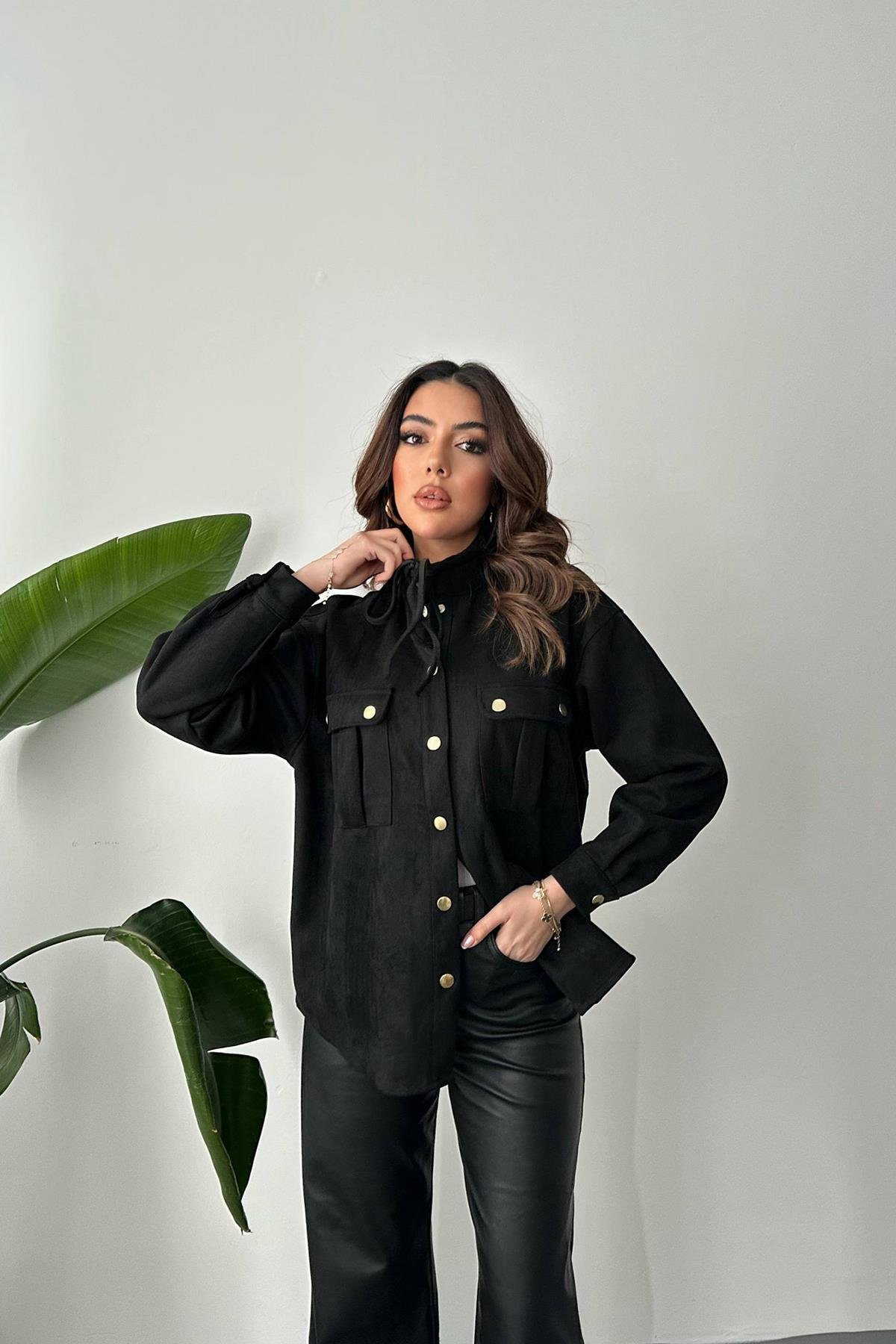 Оптовая продажа черная замшевая рубашка с застежкой-кнопкой