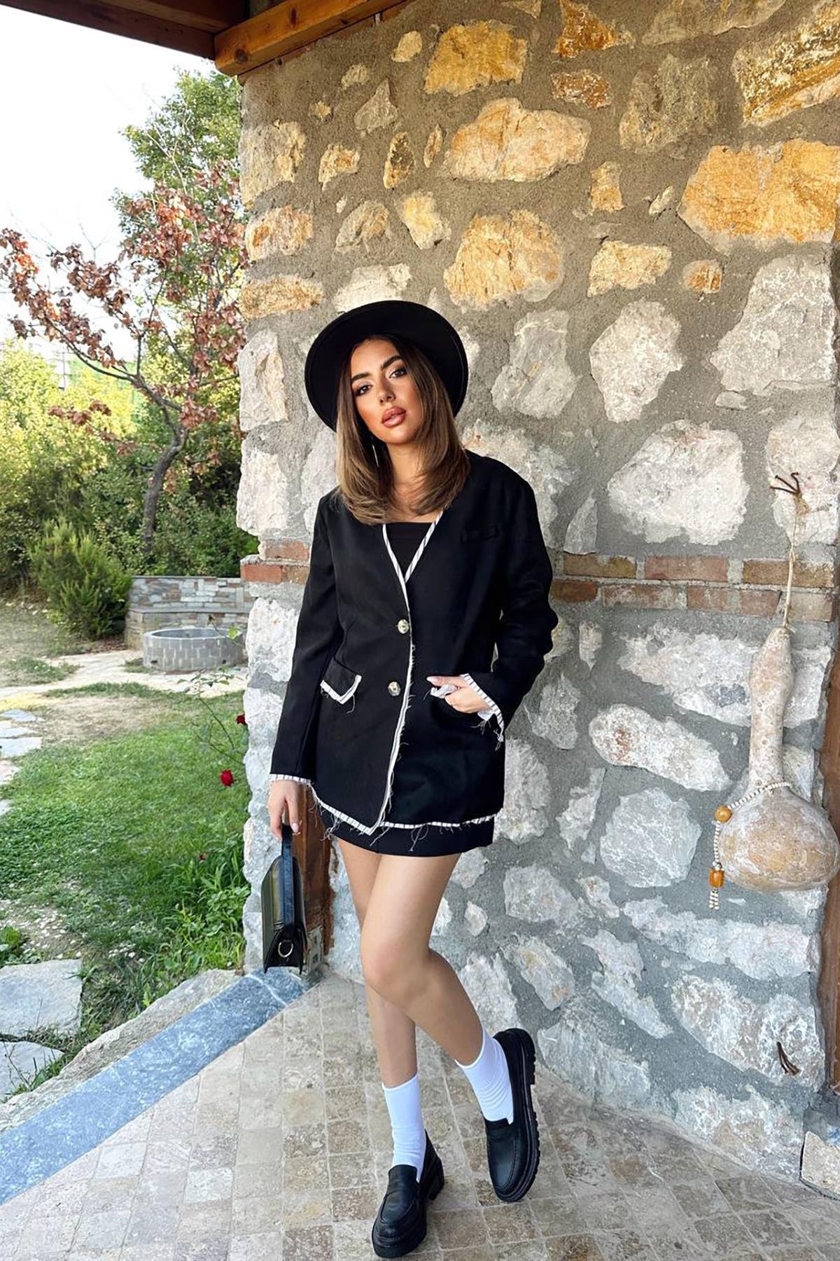 Toptan Siyah Çizgili Astarlı Garnili Süet Ceket