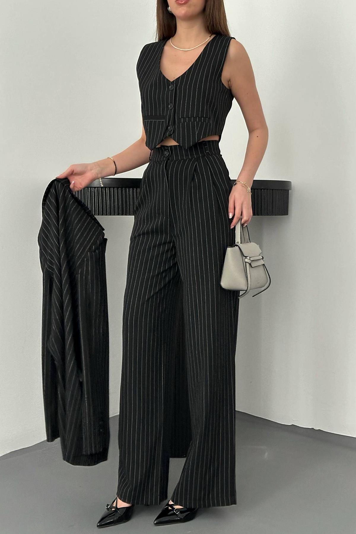 Toptan Siyah Çizgili Ceket & Yelek ve Pantolon Takım