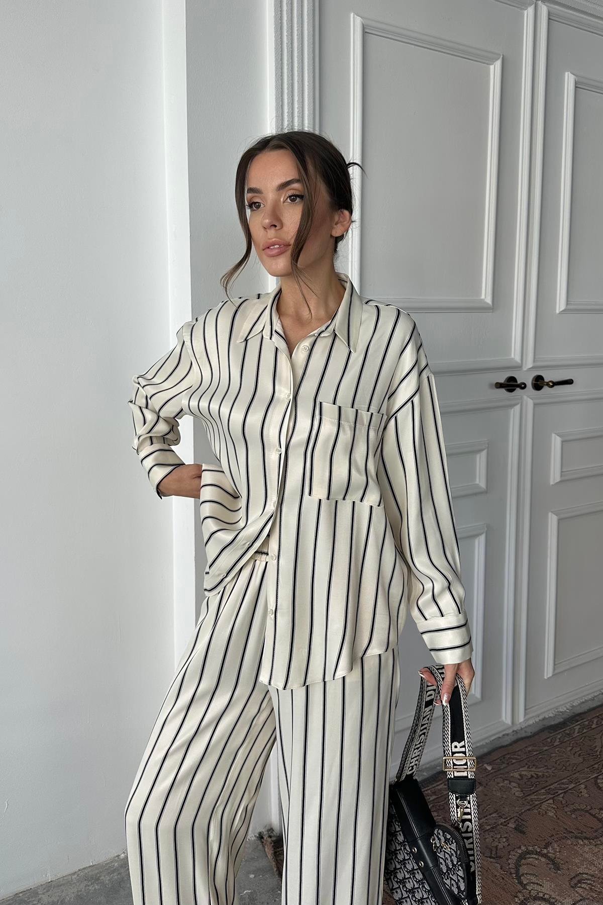 Toptan Siyah Çizgili Saten Takım