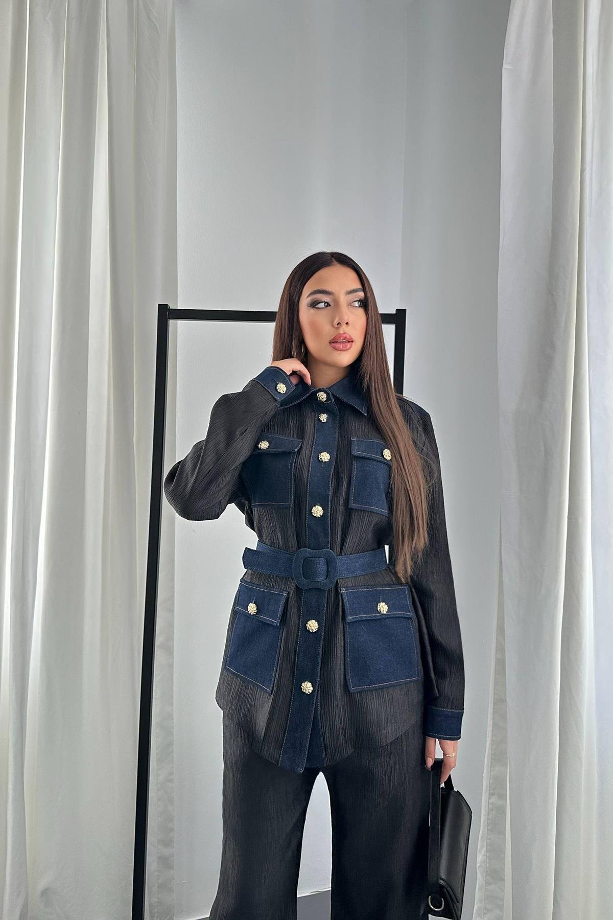 Toptan Siyah Garnili Cepli Gömlek ve Pantolon Takım