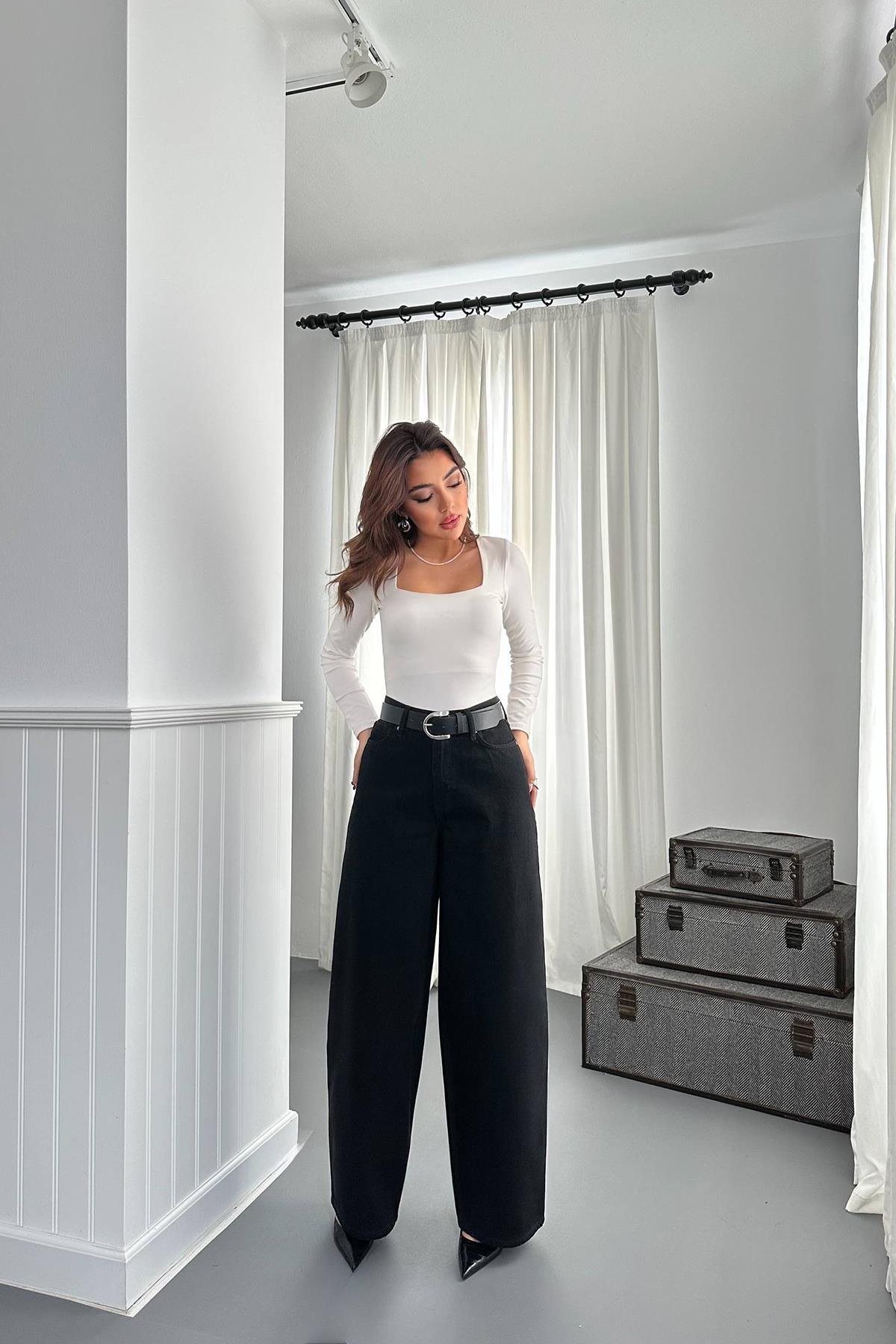 Toptan Siyah Geniş Paça Jeans Pantolon