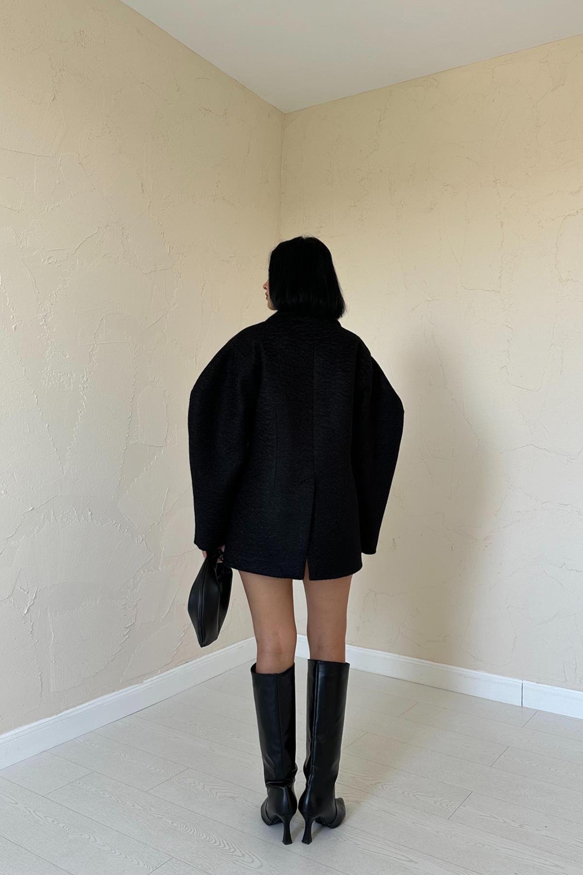 Wholesale Black Two Buttoned Coat