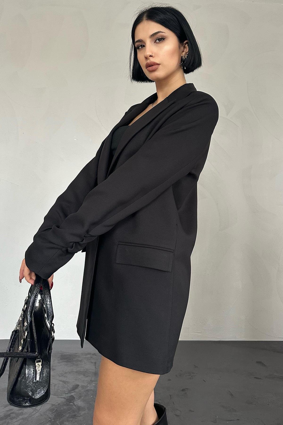 Toptan Siyah Kol Ucu Büzgülü Atlas Ceket