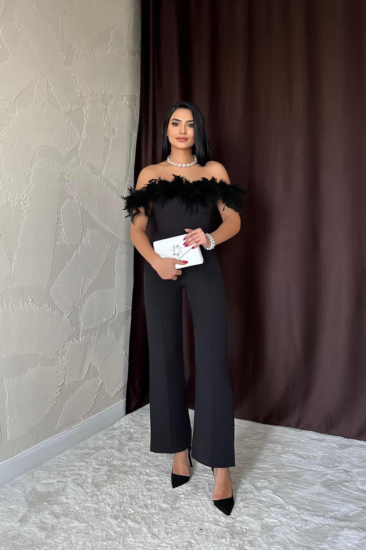 Toptan Siyah Madonna Yaka Tüylü Tulum