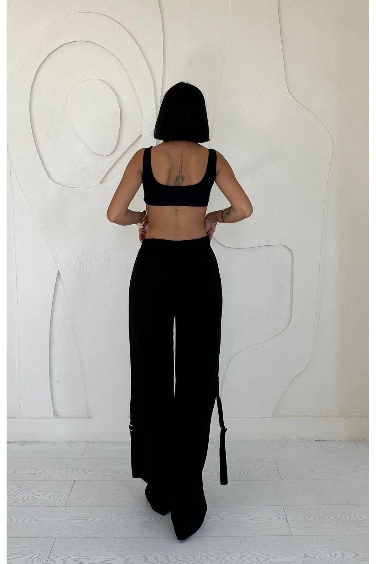 Siyah Önden Fermuarlı Pantolon