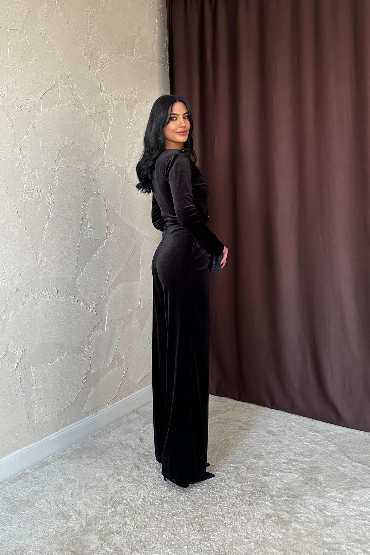 Toptan Siyah Önü Tokalı Kadife Tulum