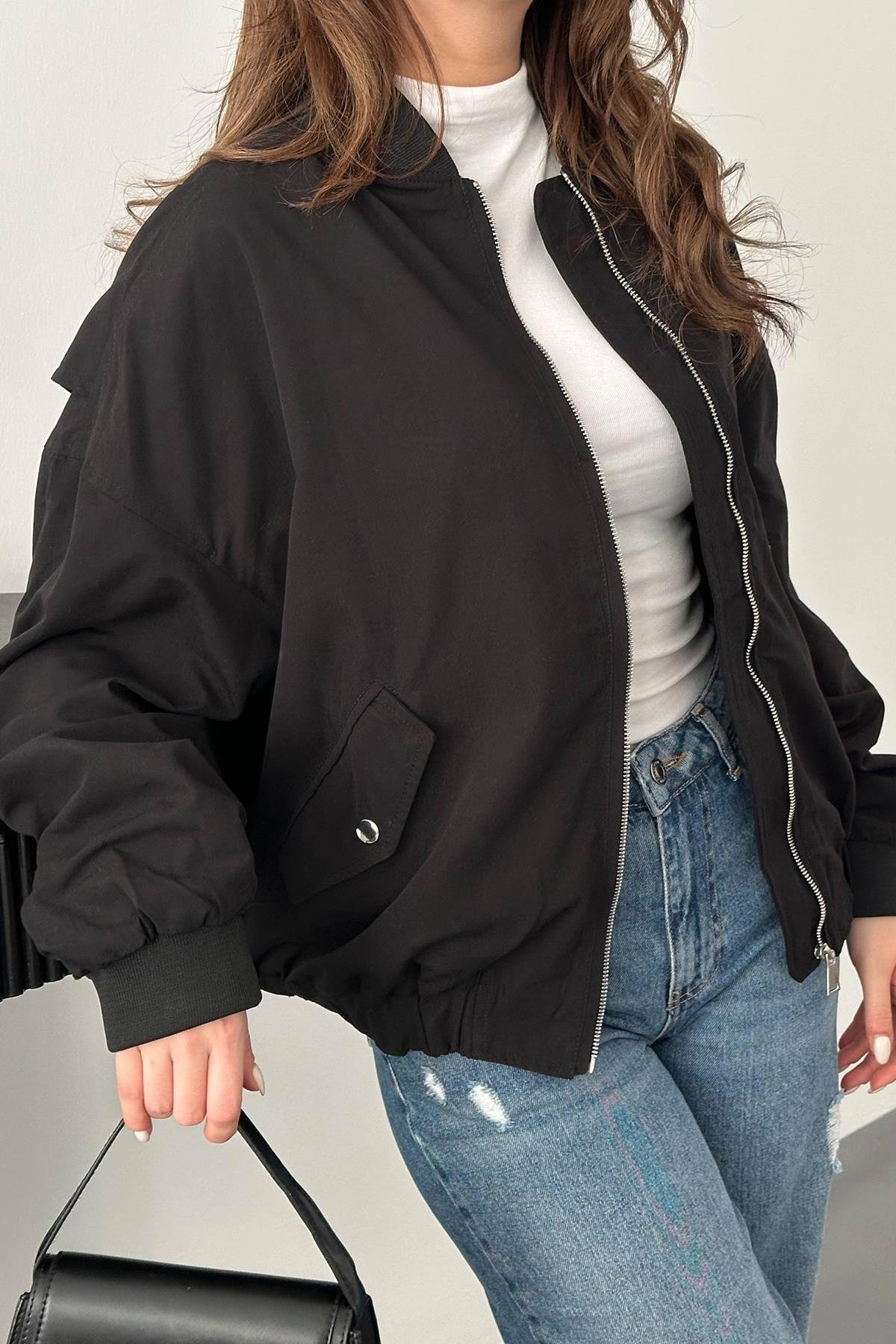 Toptan Siyah Parçalı Bomber Ceket