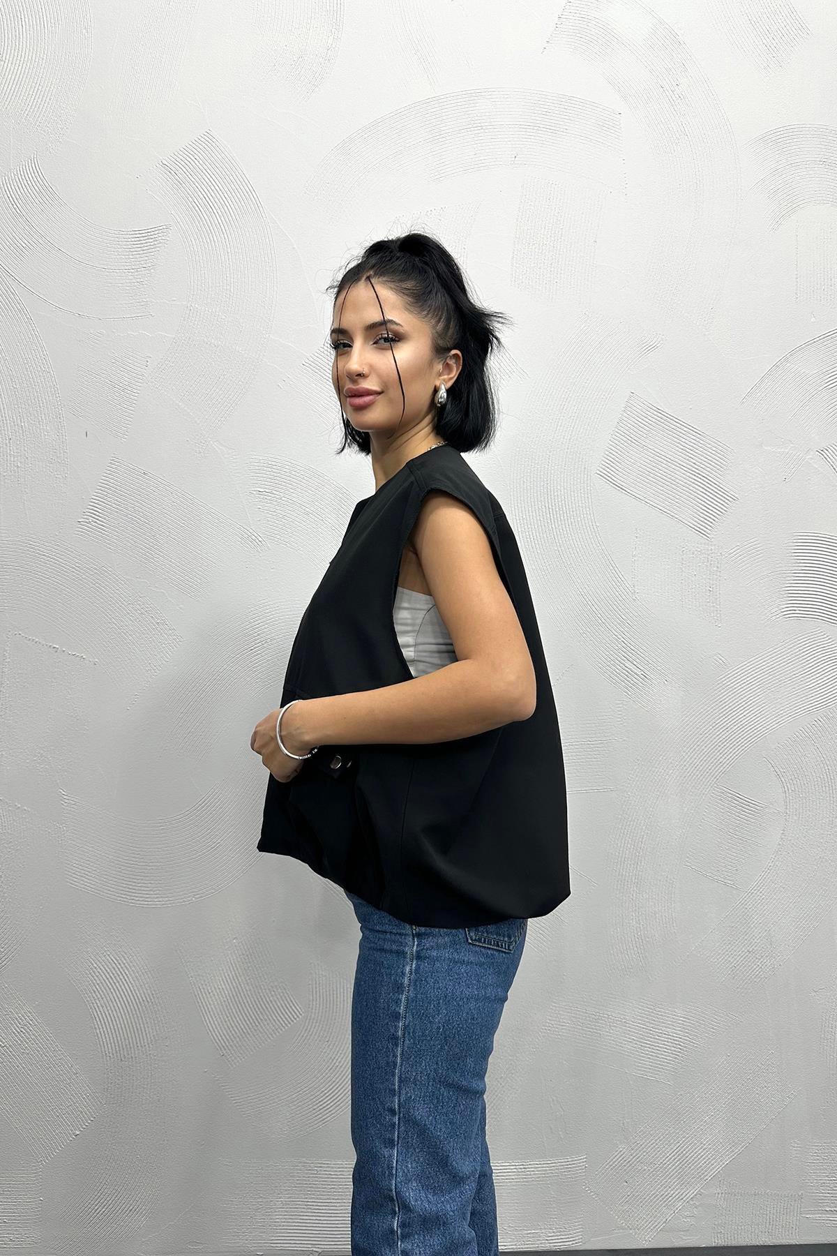 Toptan Siyah Pileli Yelek