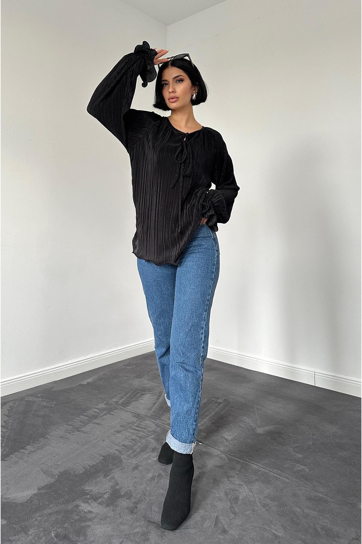Wholesale Black Raglan Sleeve Pleated Blouse