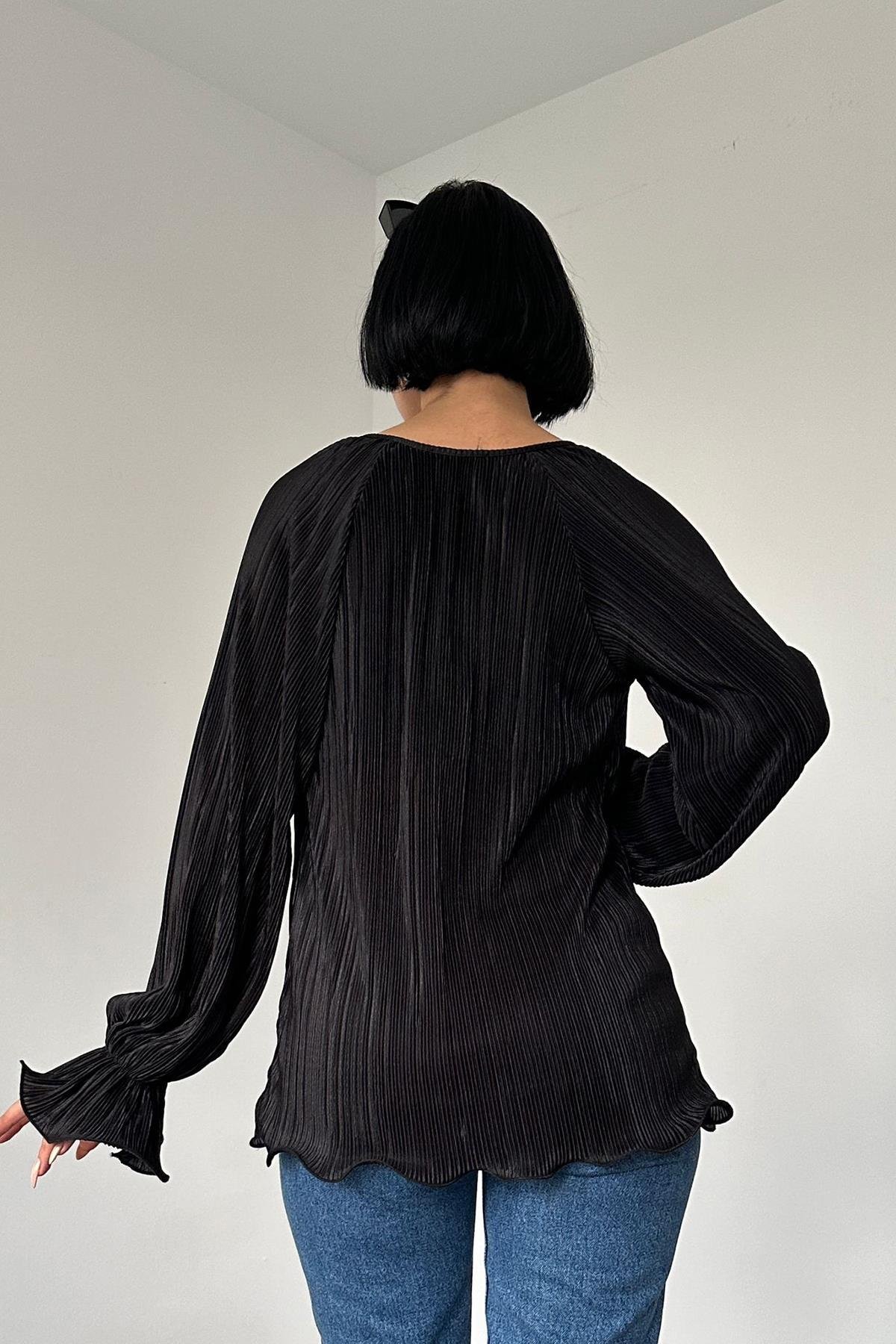 Wholesale Black Raglan Sleeve Pleated Blouse