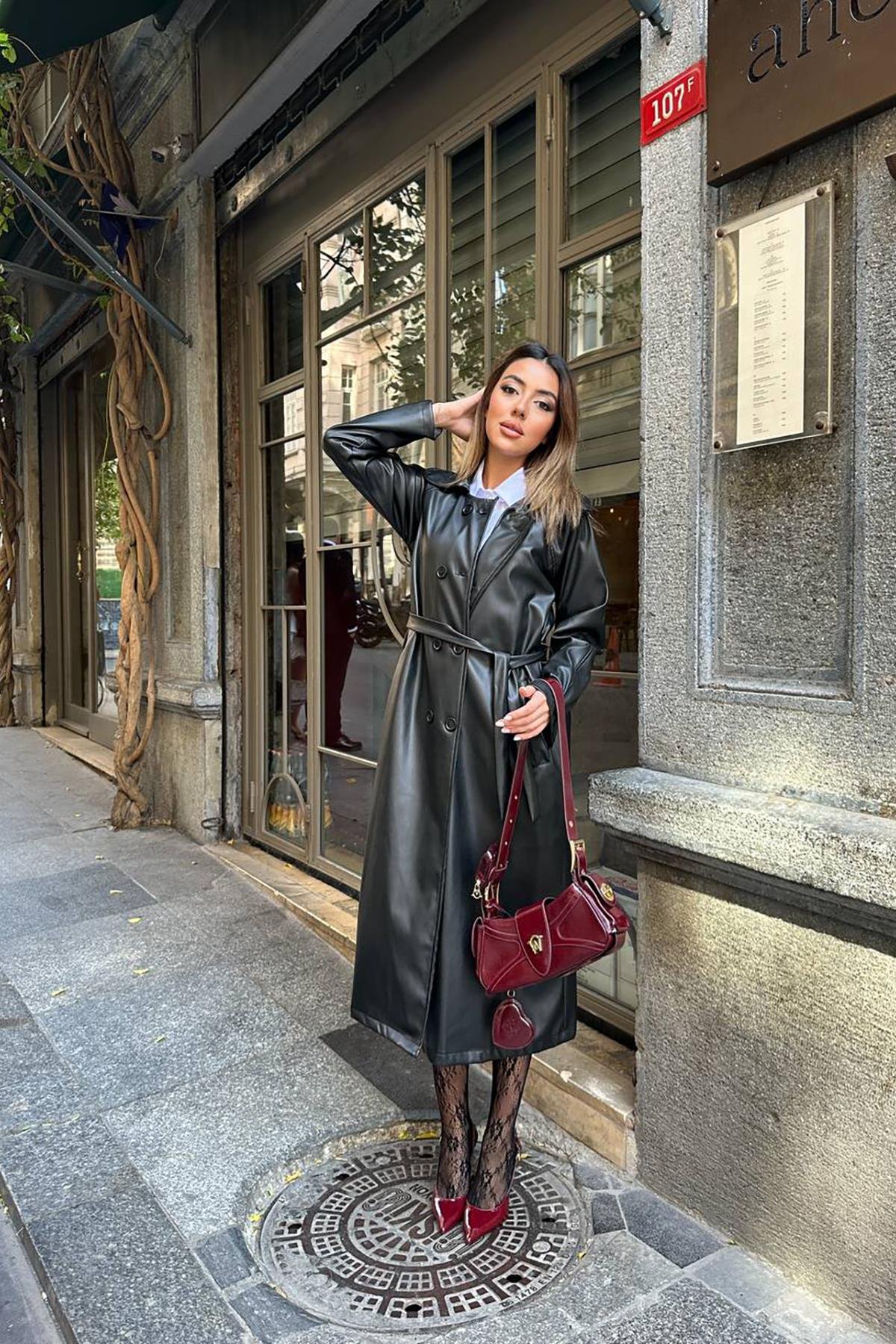 Toptan Siyah Reglan Kol Trençkot