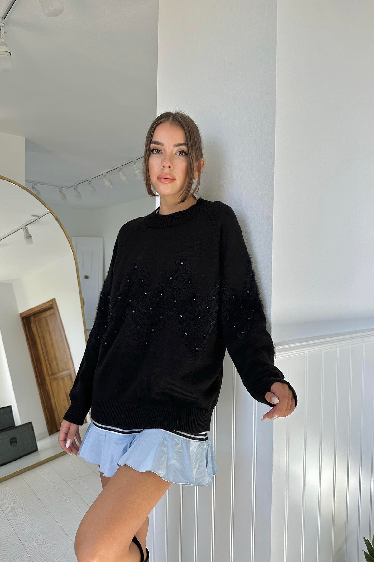 Toptan Siyah Zikzak Boncuklu Triko Kazak