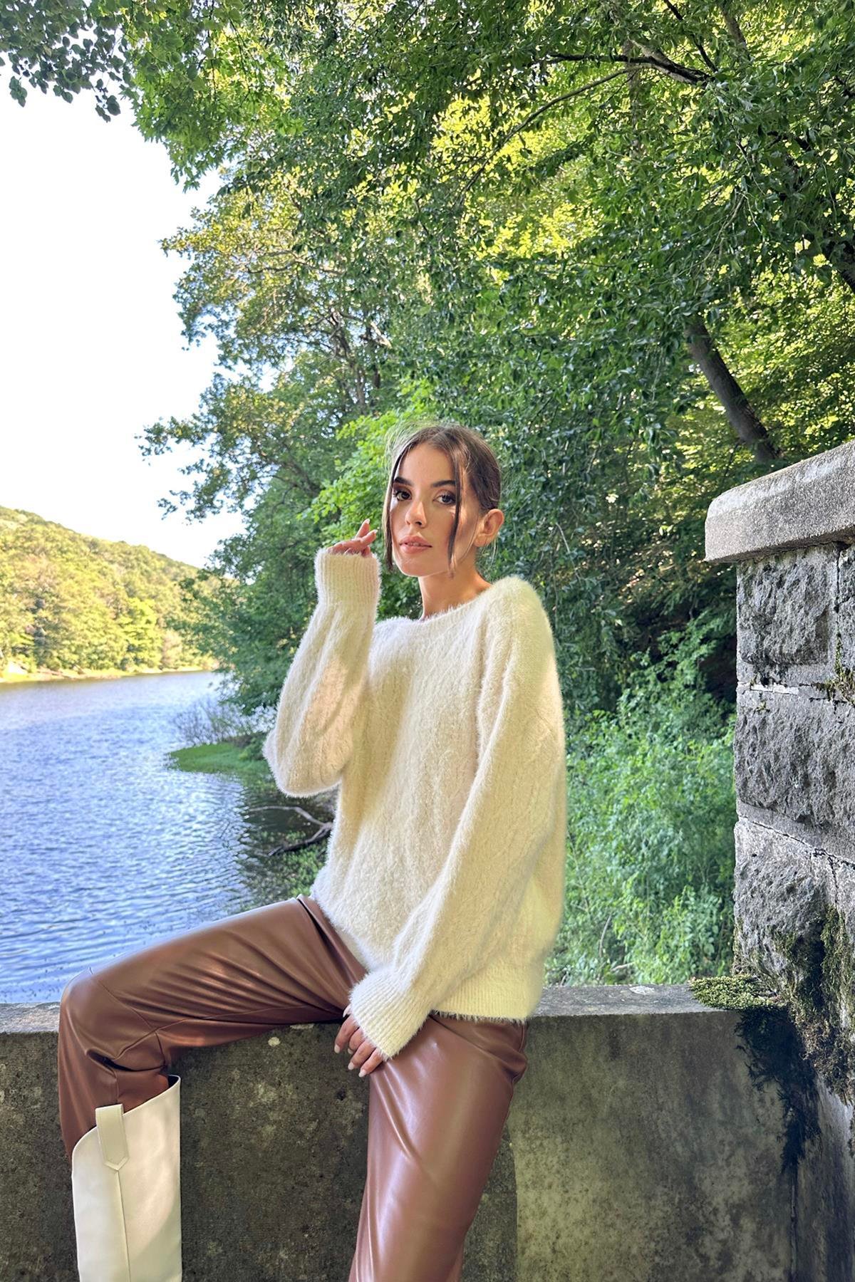 Toptan Taş Baklava Desenli Triko Kazak