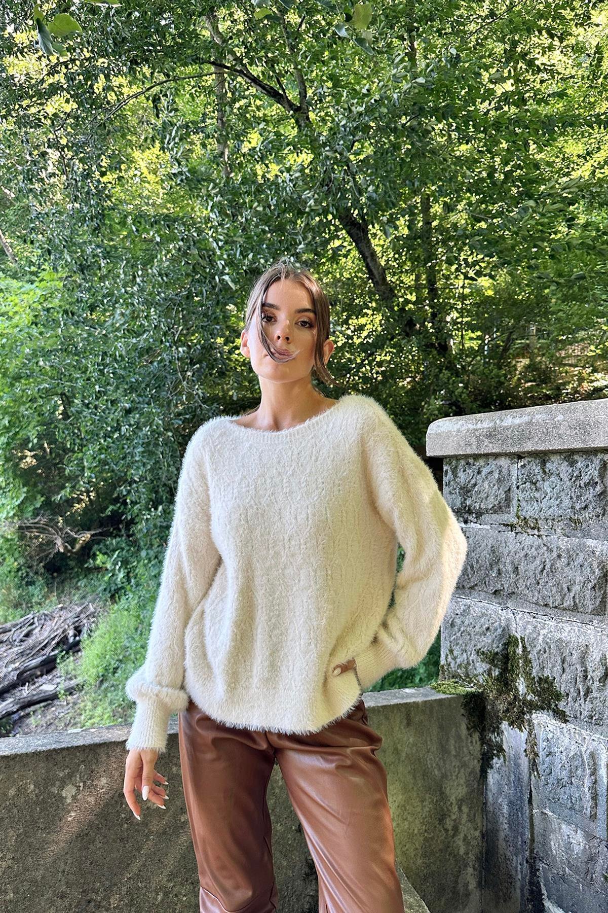 Toptan Taş Baklava Desenli Triko Kazak