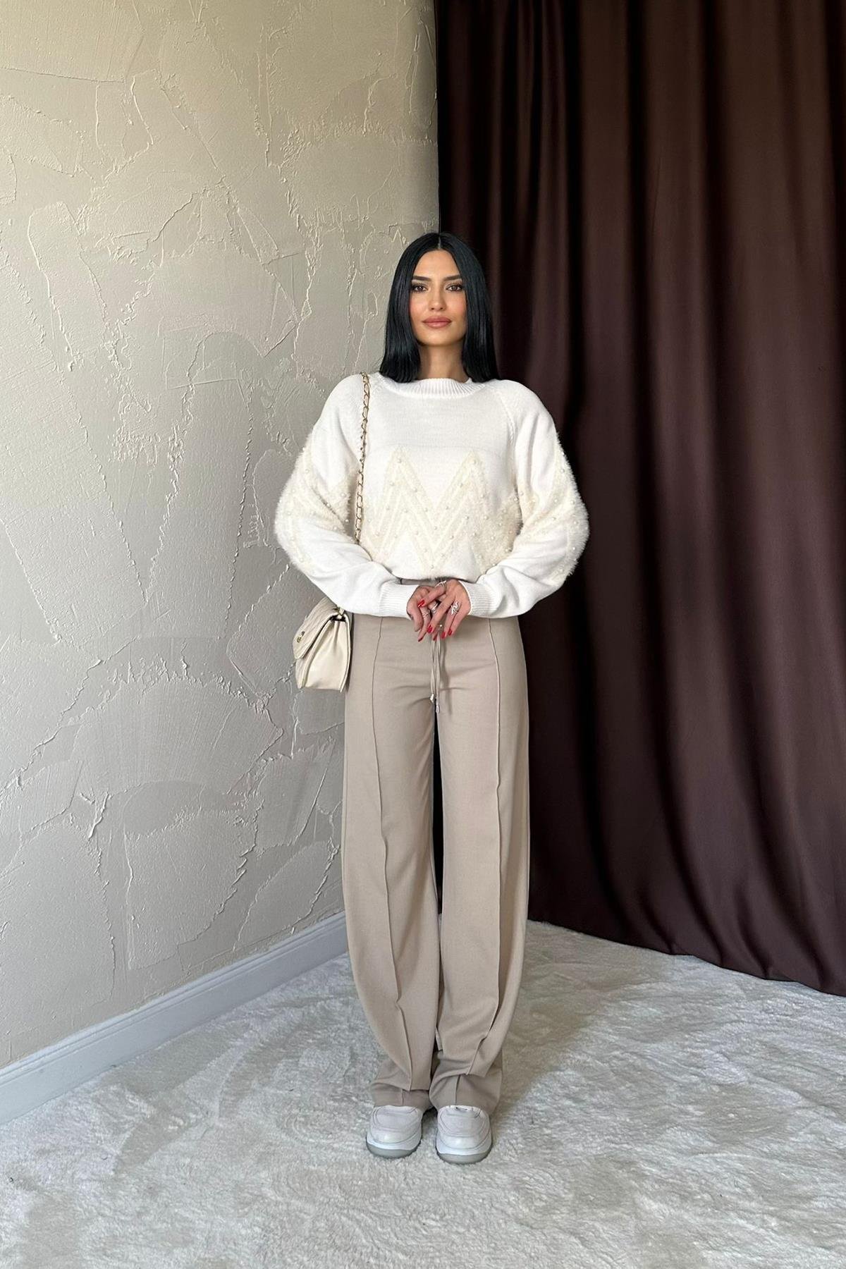 Toptan Taş Zikzak Boncuklu Triko Kazak