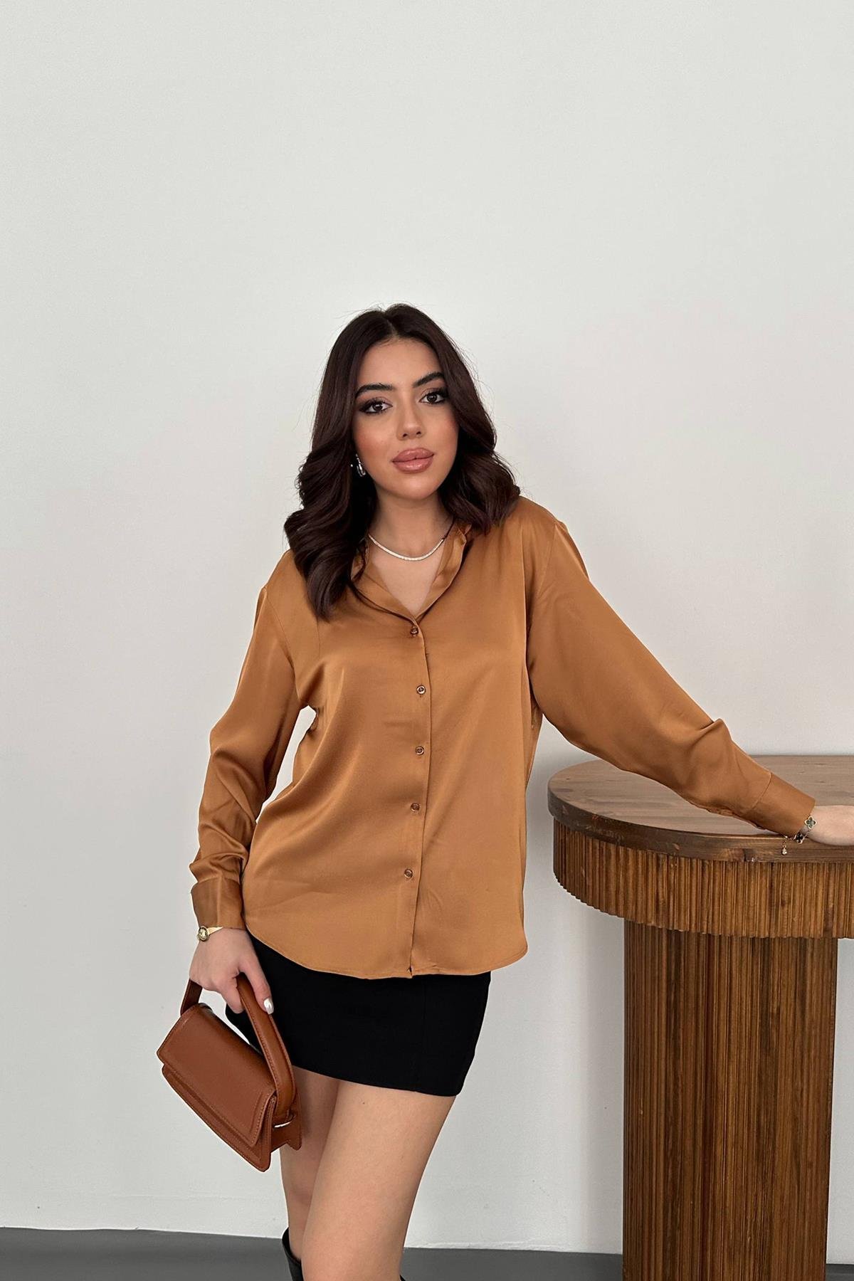 Toptan Vizon Saten Gömlek