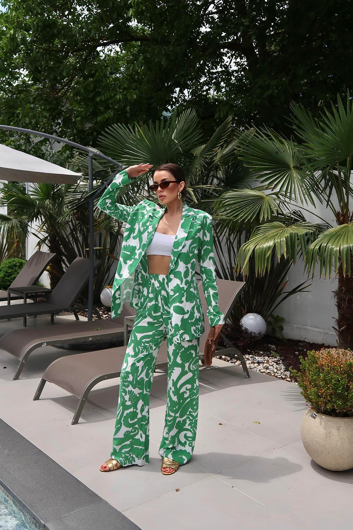 Toptan Yeşil Ceket ve Pantolon Takım