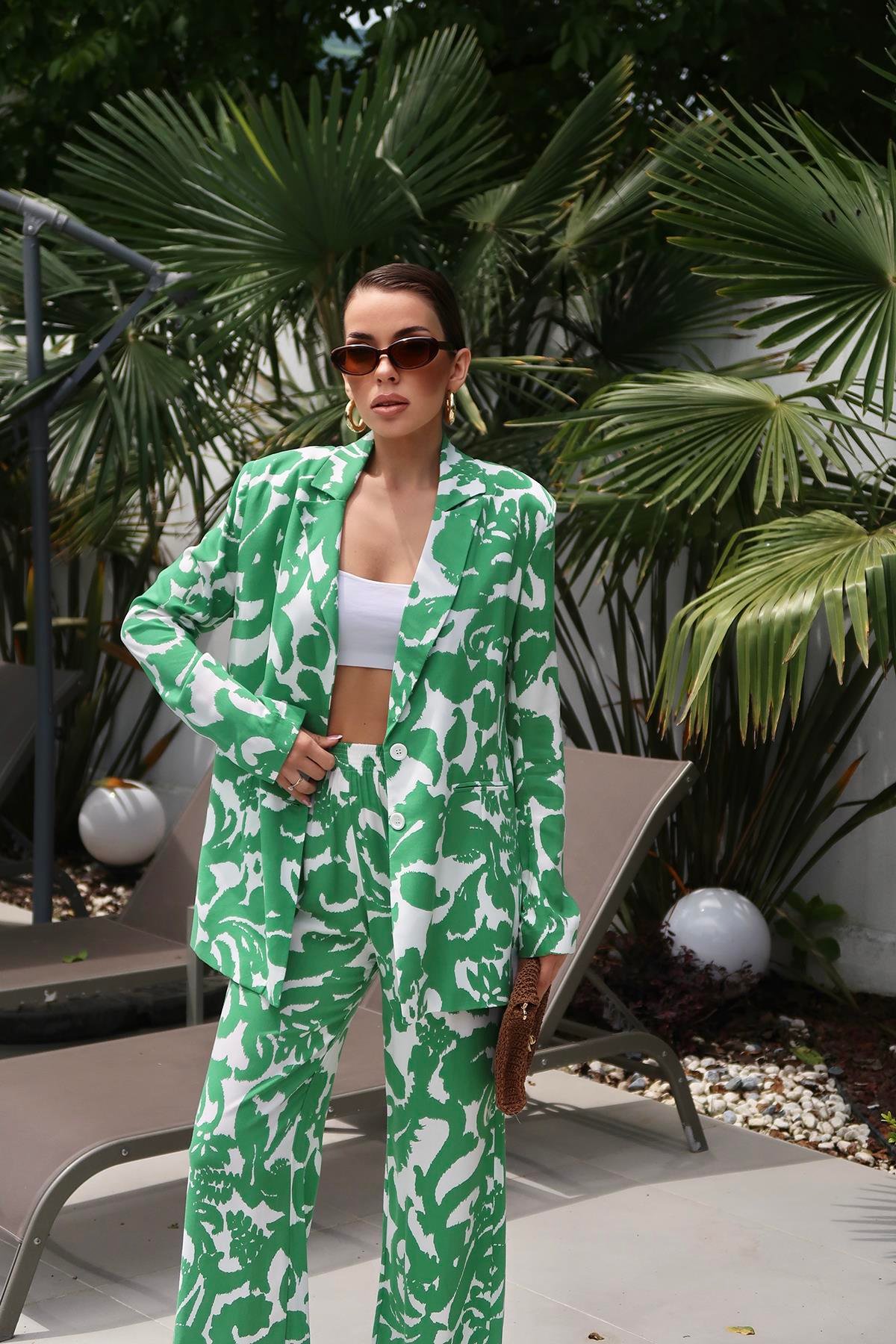 Toptan Yeşil Ceket ve Pantolon Takım