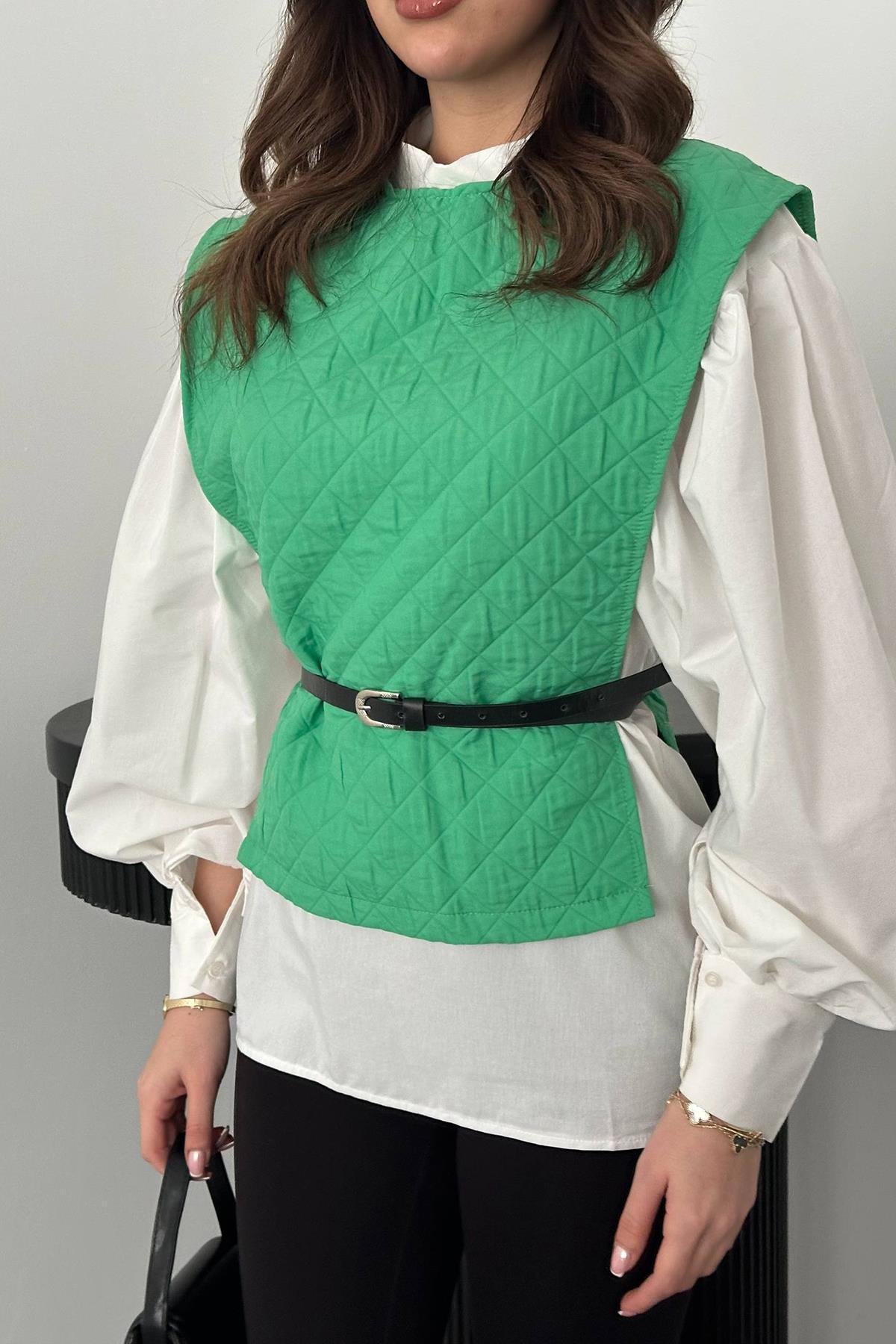 Toptan Yeşil Kemerli Gömlek ve Panço Takım