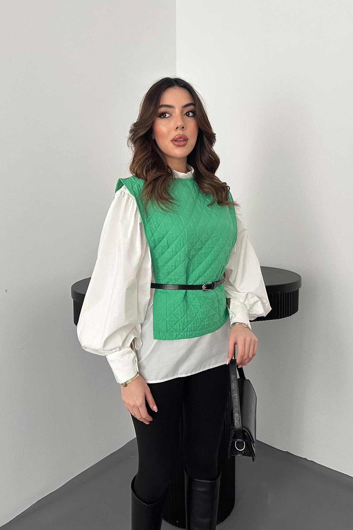 Toptan Yeşil Kemerli Gömlek ve Panço Takım