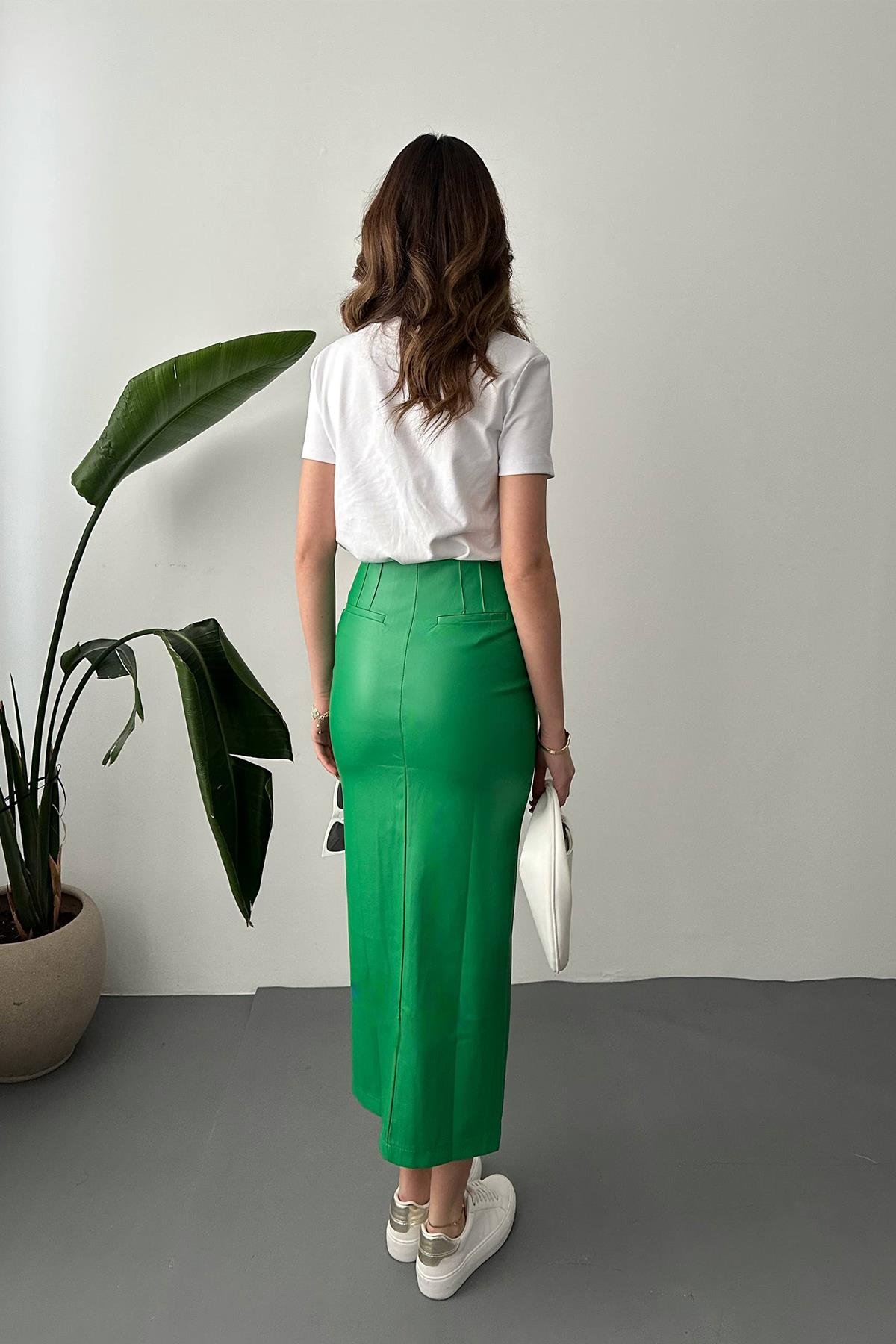 Toptan Yeşil Yırtmaçlı Süs Patlı Etek