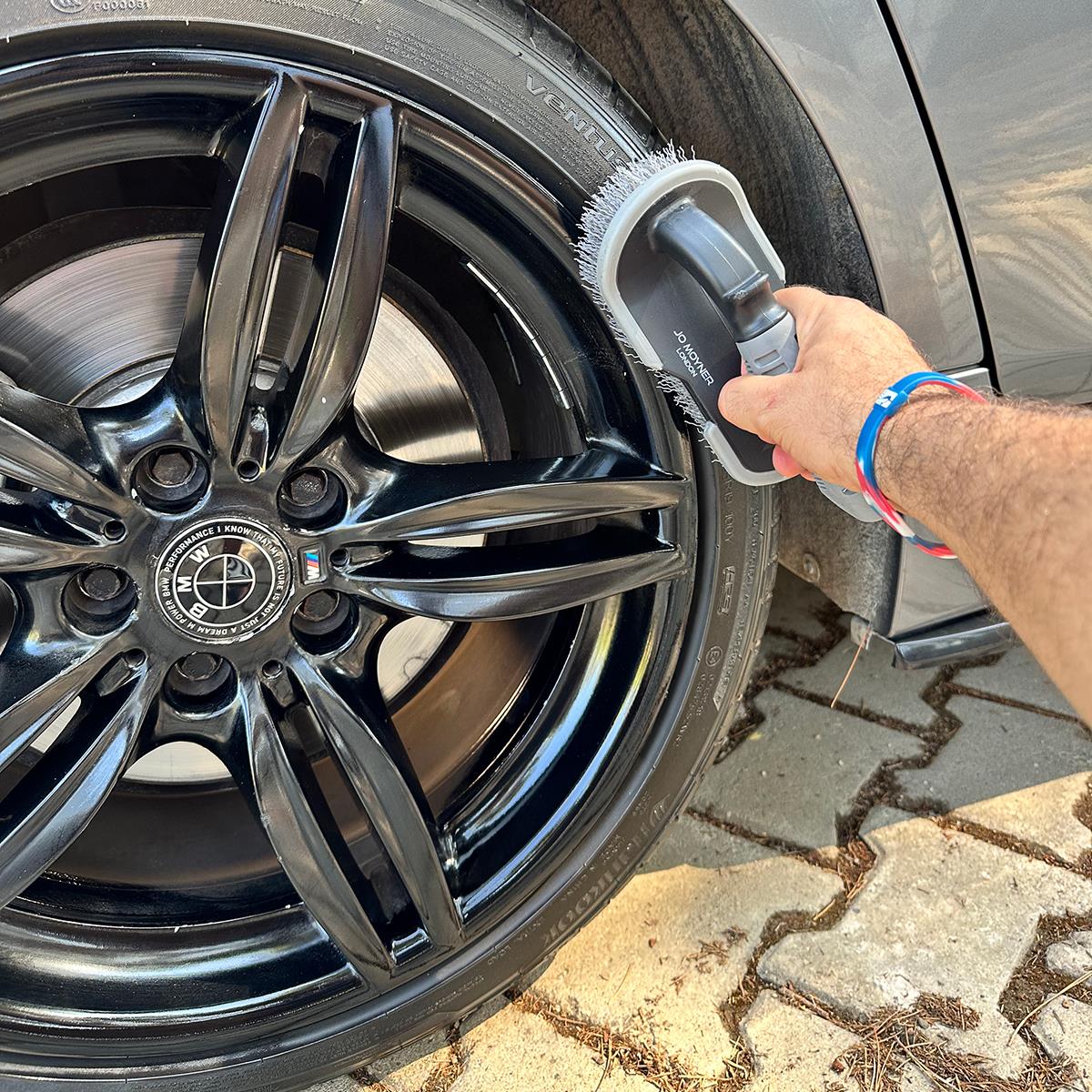 Jo Moyner 3 Boyutlu Yuvarlatılmış Tekerlek  Jant Lastik Temizleme Fırçası