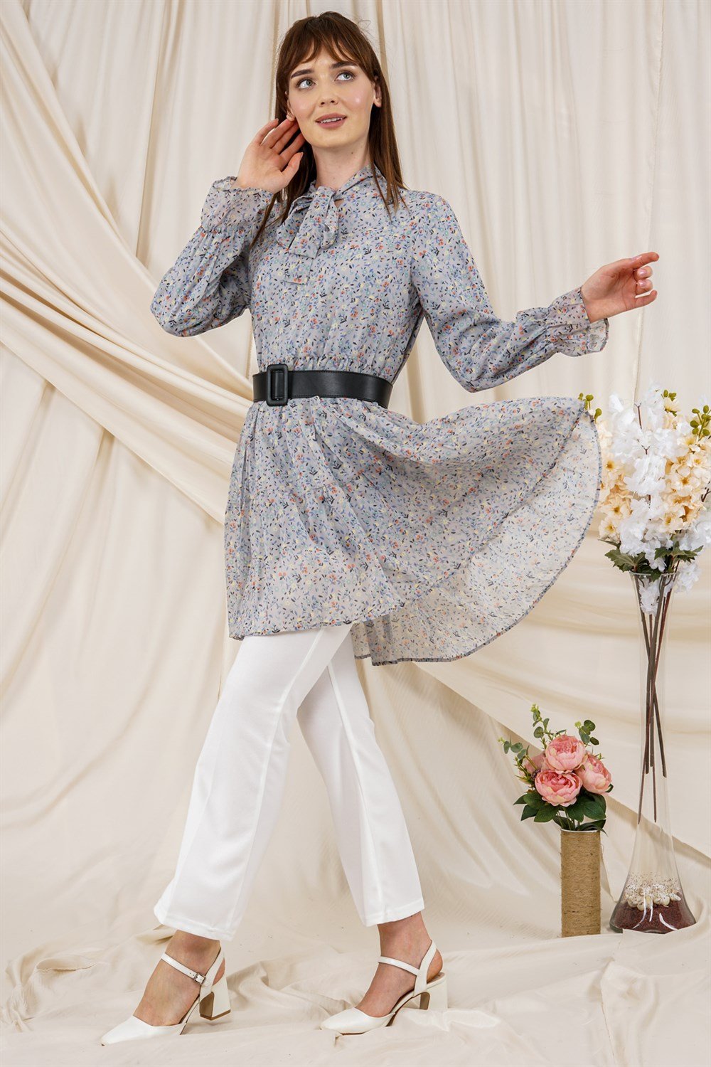 Kadın Çiçek Desenli Kemer Detaylı Bol Kesim Tunik  GriAT8005